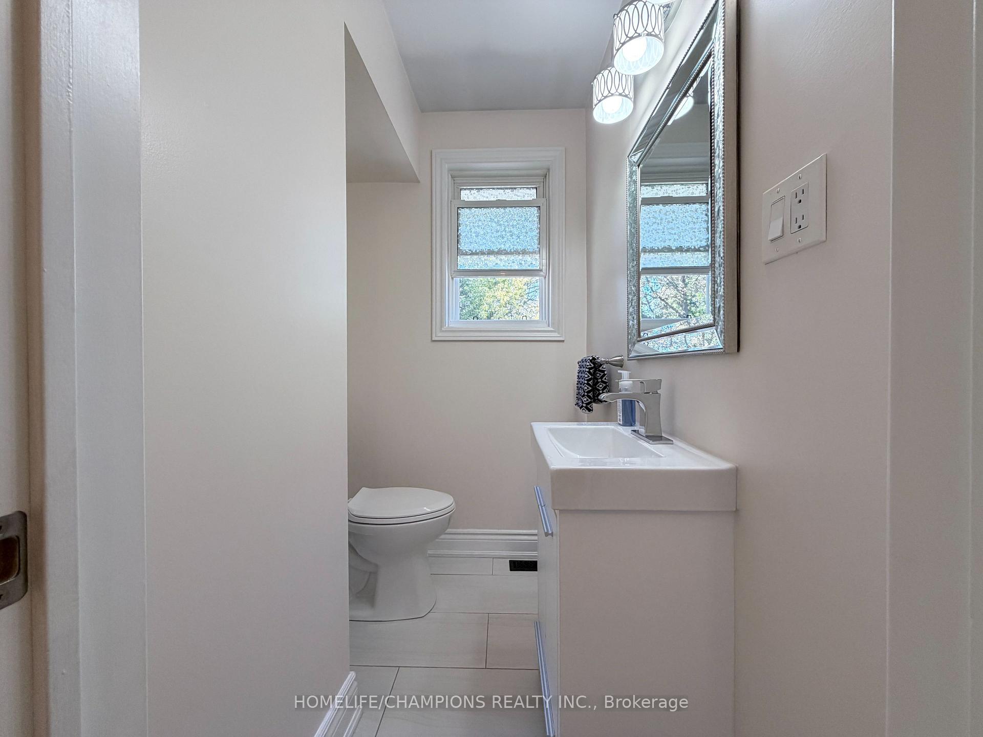 Photo 9 of 1143 Valley Court, Oshawa, Lakeview — HOMEH