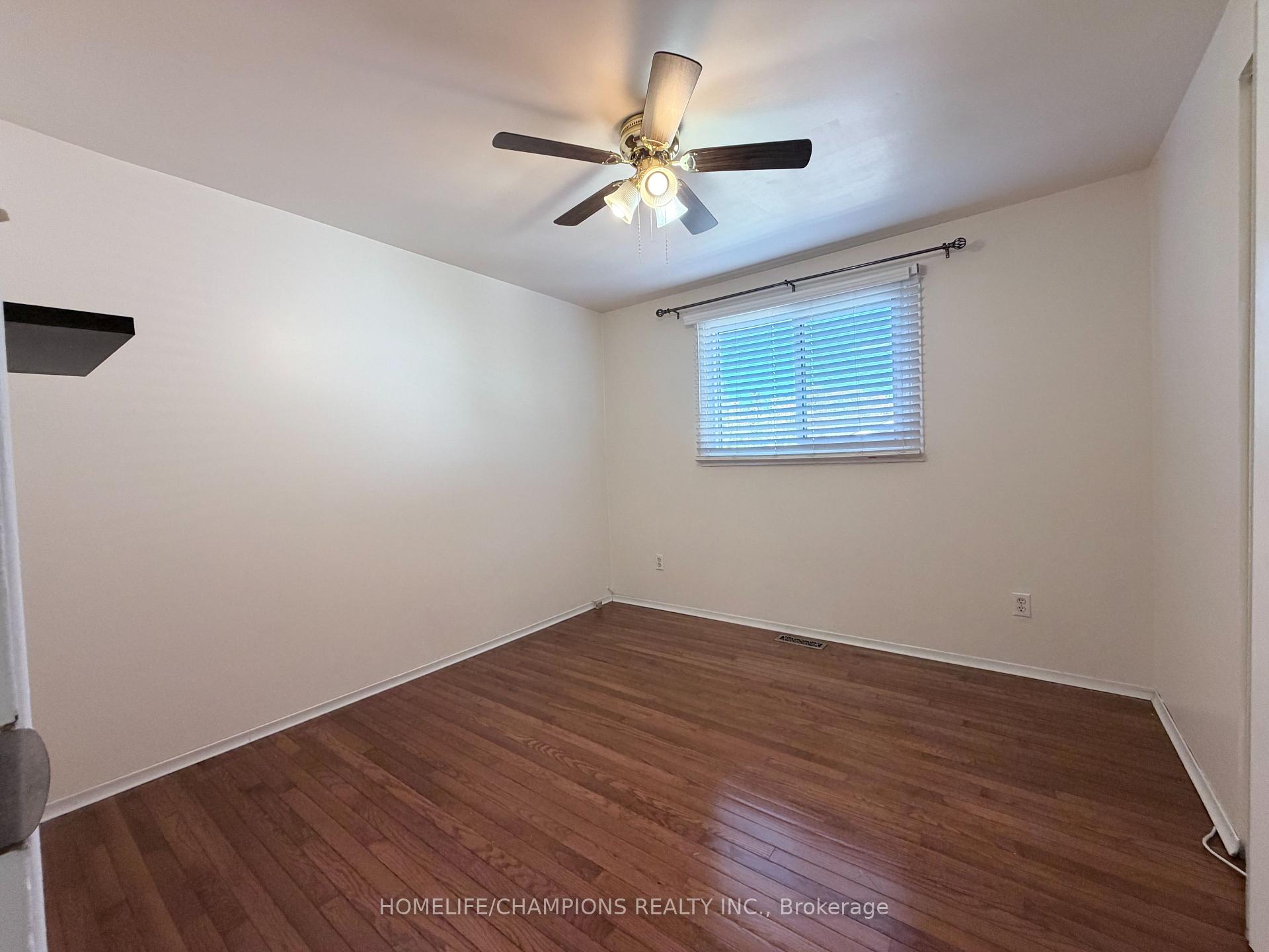 Photo 13 of 1143 Valley Court, Oshawa, Lakeview — HOMEH