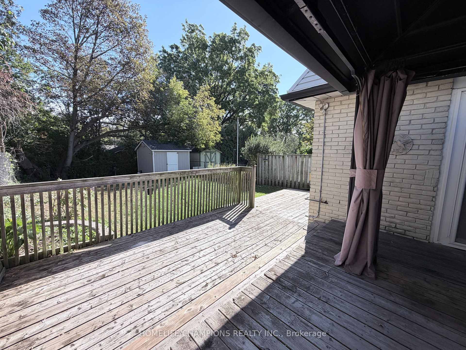 Photo 20 of 1143 Valley Court, Oshawa, Lakeview — HOMEH
