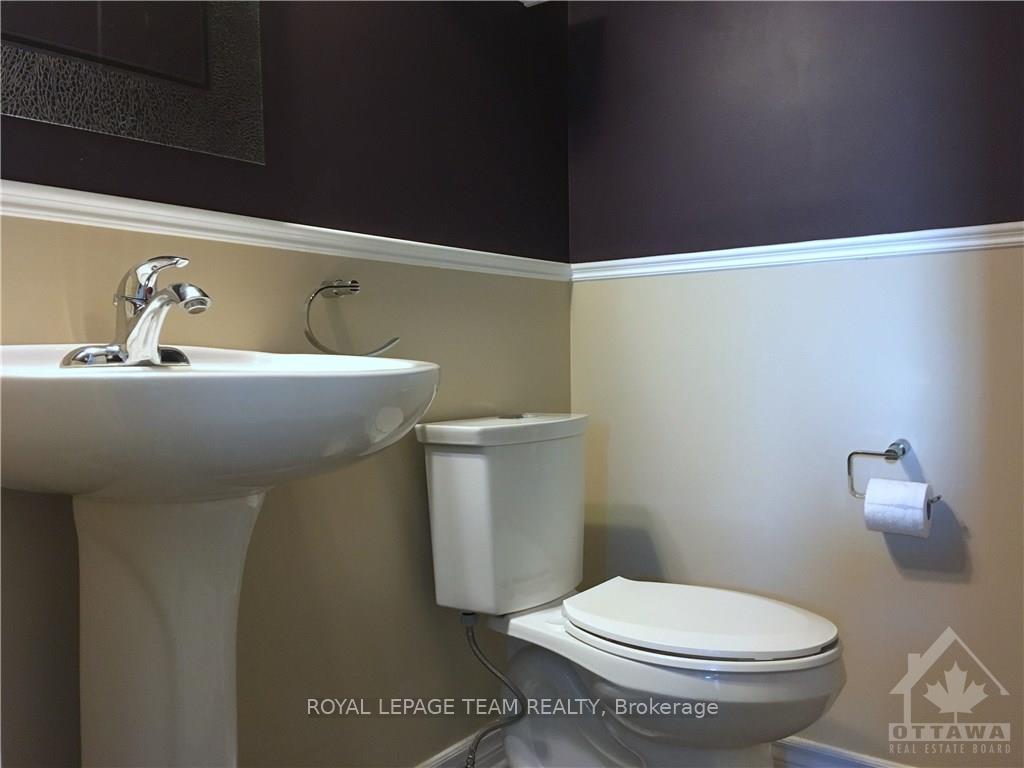 Photo 5 of 133 Forestbrook Street, Ottawa, Kanata - Morgan's Grant/South March — HOMEH