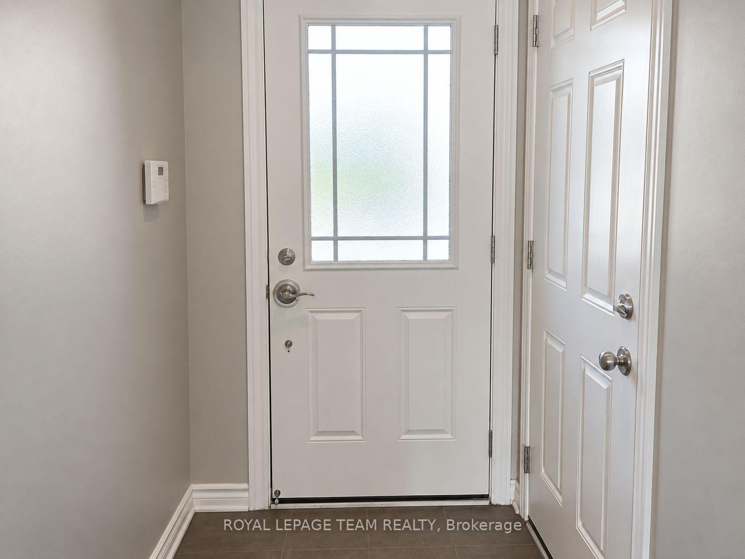 Photo 4 of 133 Forestbrook Street, Ottawa, Kanata - Morgan's Grant/South March — HOMEH