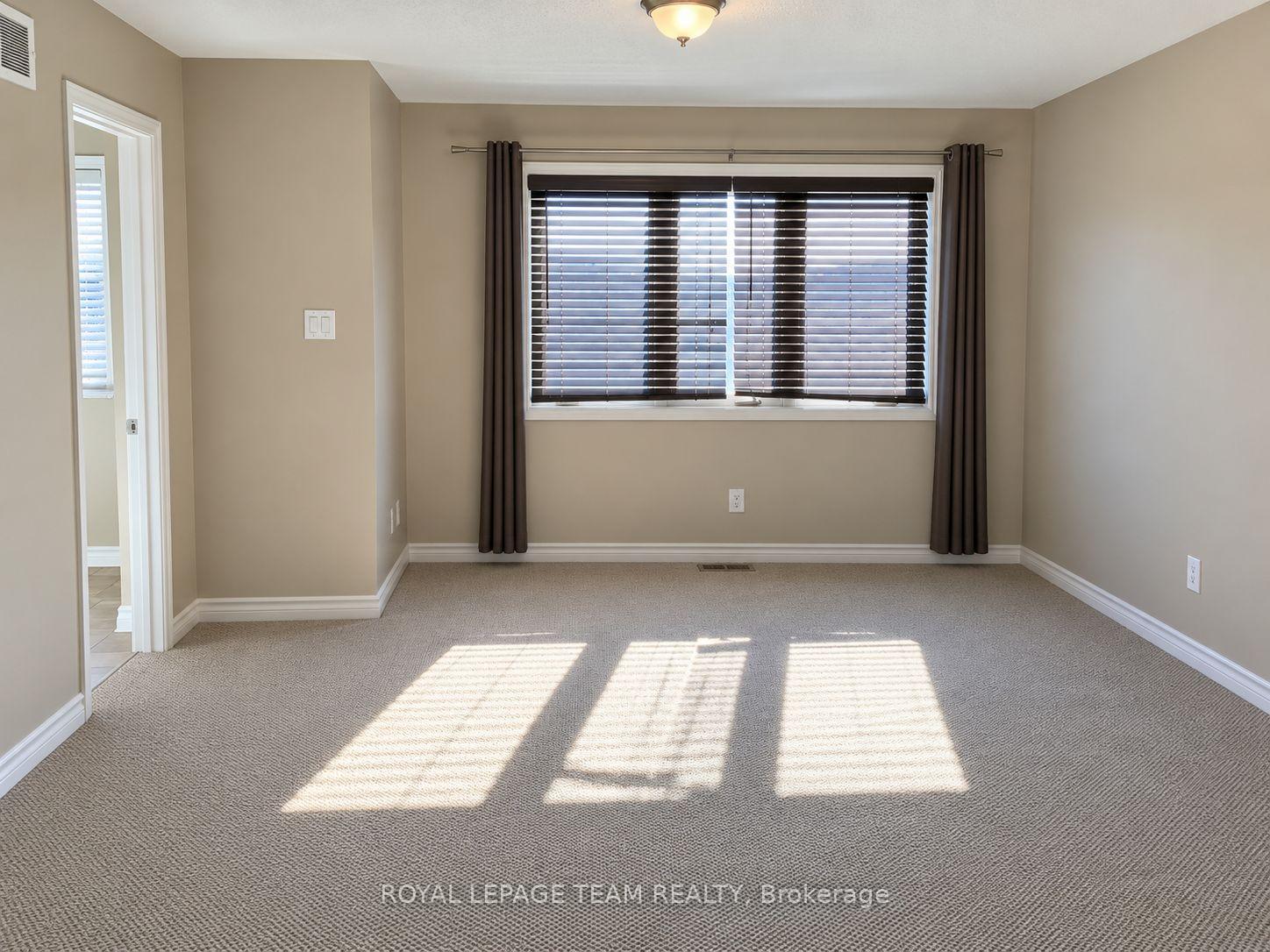 Photo 14 of 133 Forestbrook Street, Ottawa, Kanata - Morgan's Grant/South March — HOMEH