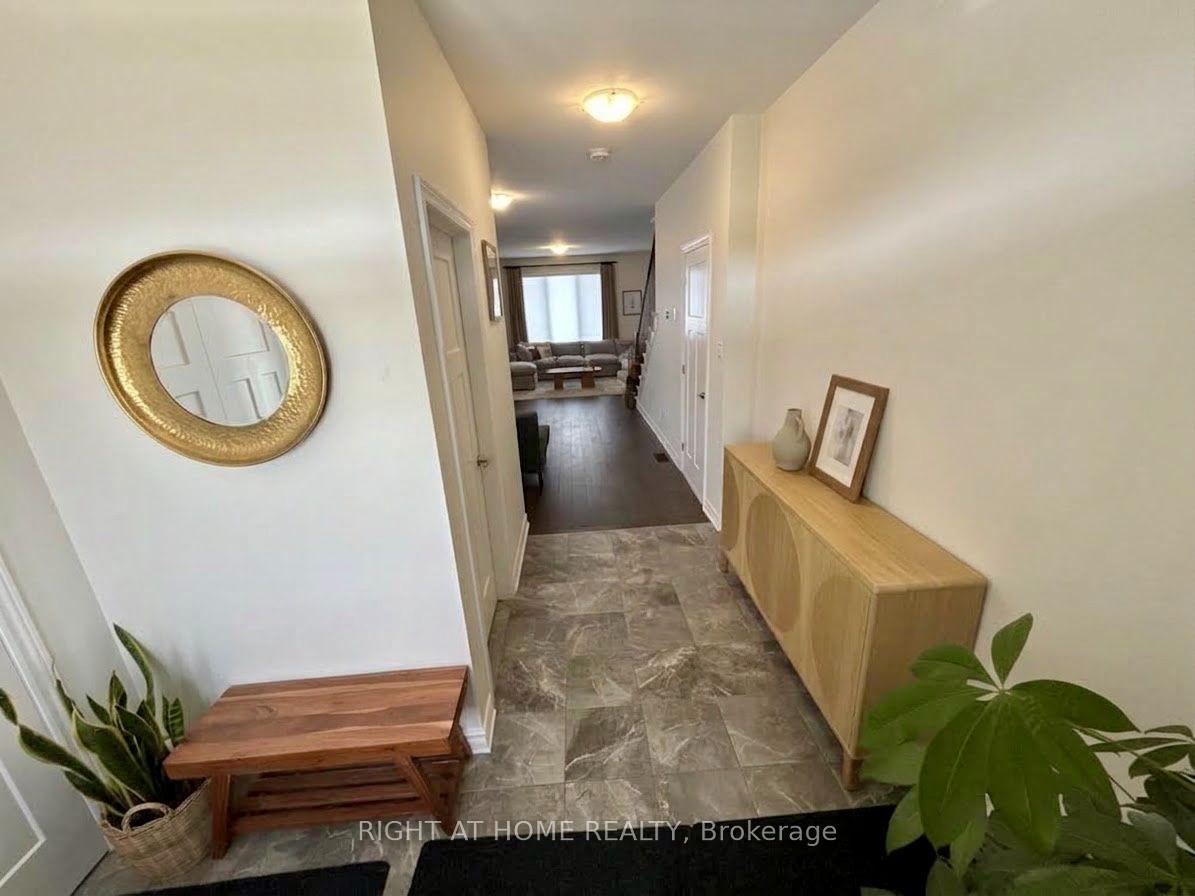Photo 2 of 35 Douglas Brown Way, Arnprior, Arnprior — HOMEH