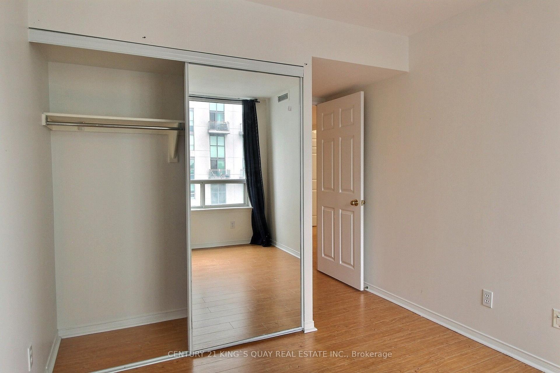 Photo 13 of Unit 1005, 18 Hillcrest Avenue, North York, Willowdale East — HOMEH