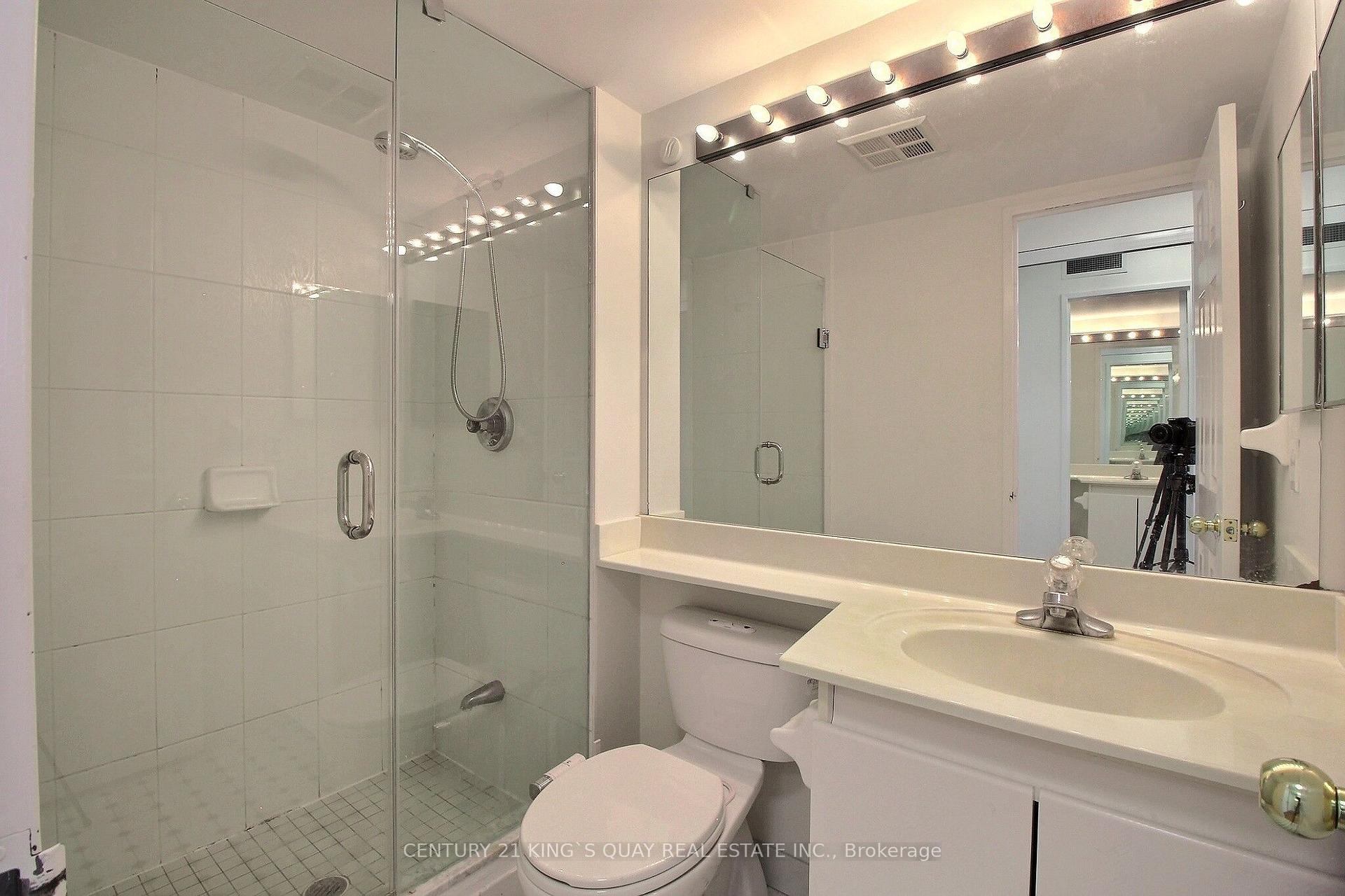Photo 11 of Unit 1005, 18 Hillcrest Avenue, North York, Willowdale East — HOMEH
