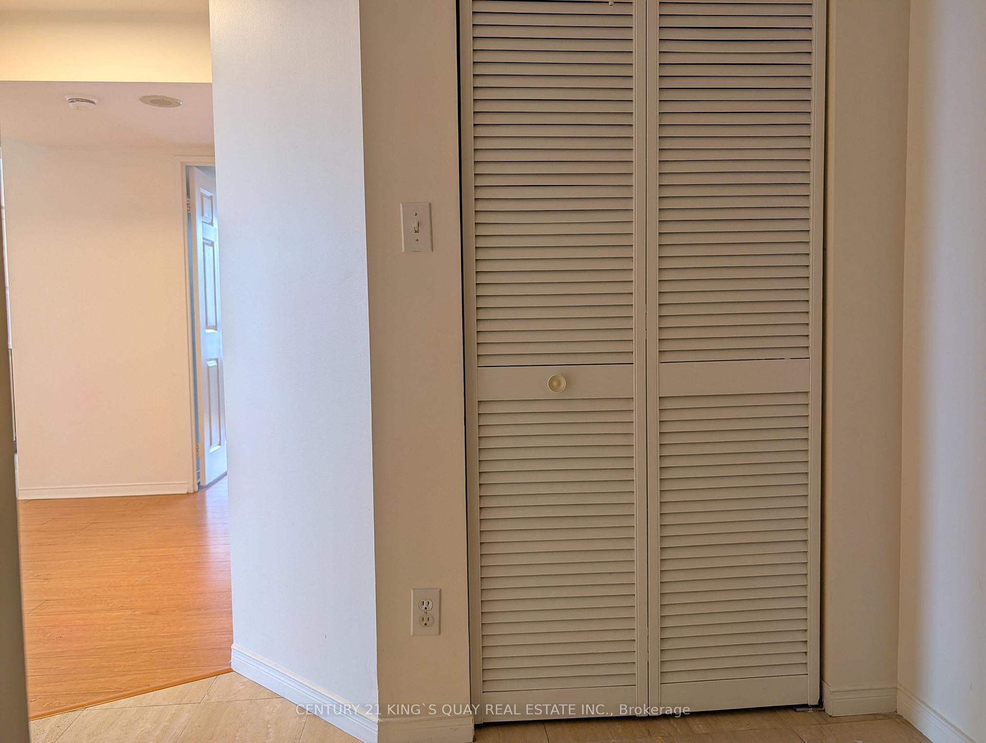 Photo 17 of Unit 1005, 18 Hillcrest Avenue, North York, Willowdale East — HOMEH