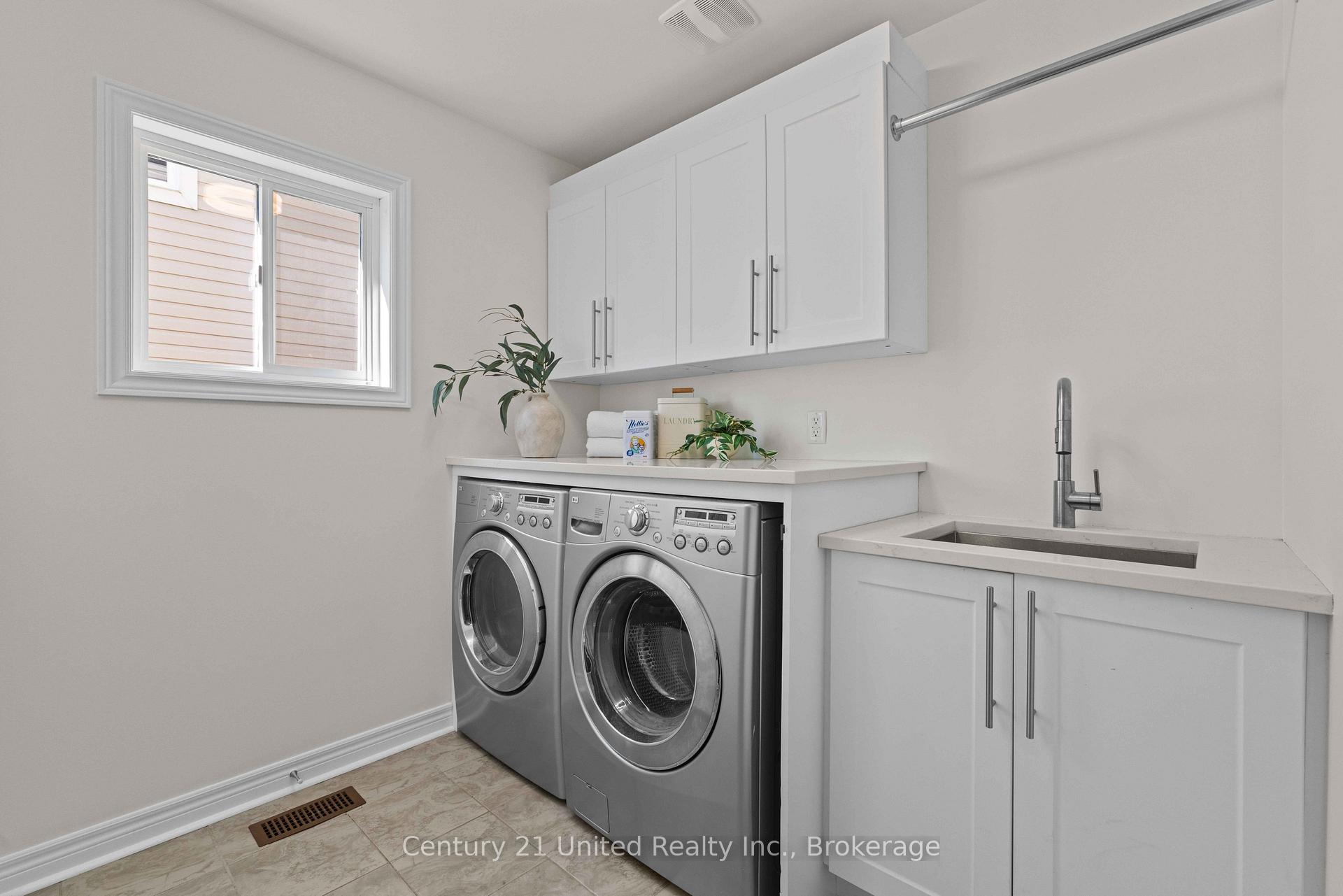 Photo 16 of 1453 Mcauliffe Lane, Peterborough, Ashburnham Ward 4 — HOMEH