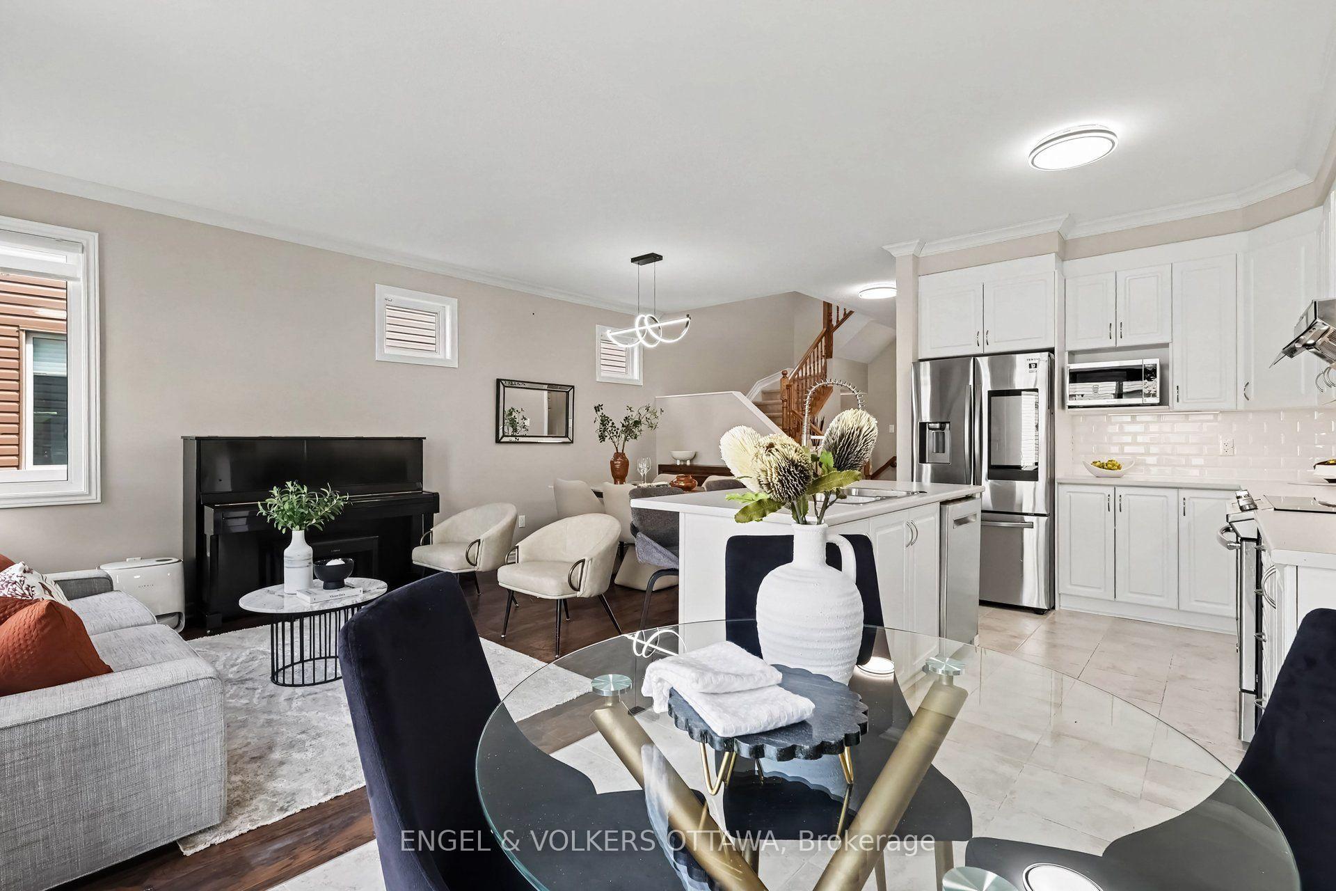 Photo 17 of 822 Clarity Avenue, Ottawa, Barrhaven - Heritage Park — HOMEH