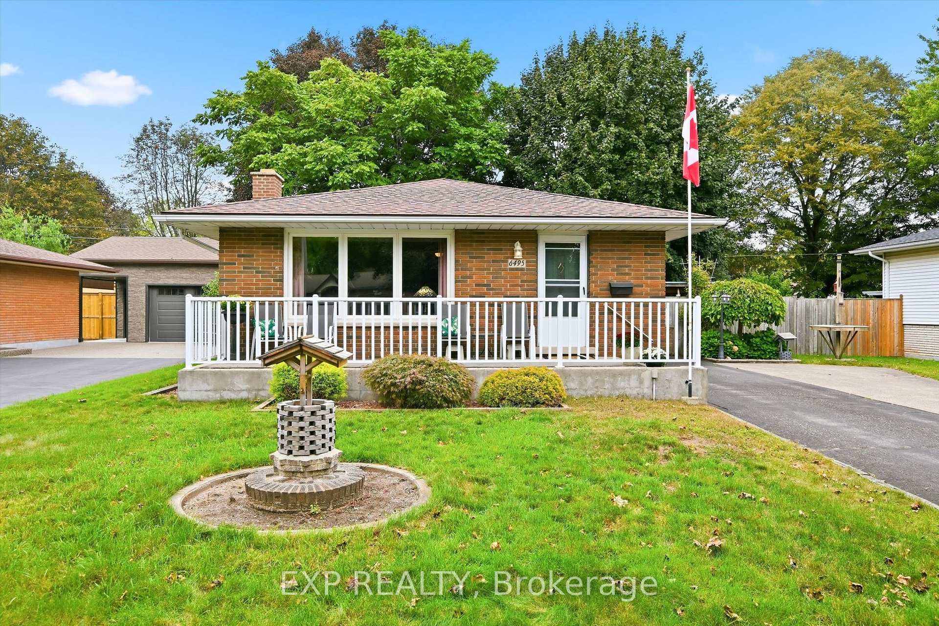 Photo of 6495 Bracken Street