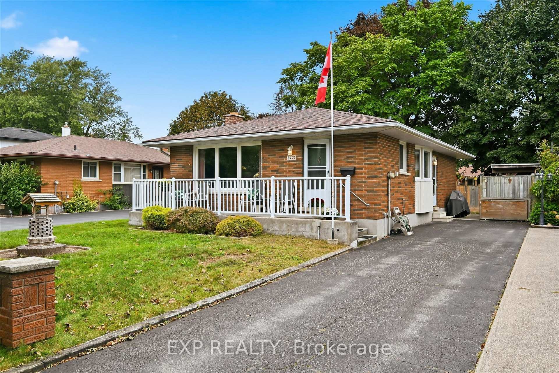 Photo 2 of 6495 Bracken Street, Niagara Falls, Morrison — HOMEH