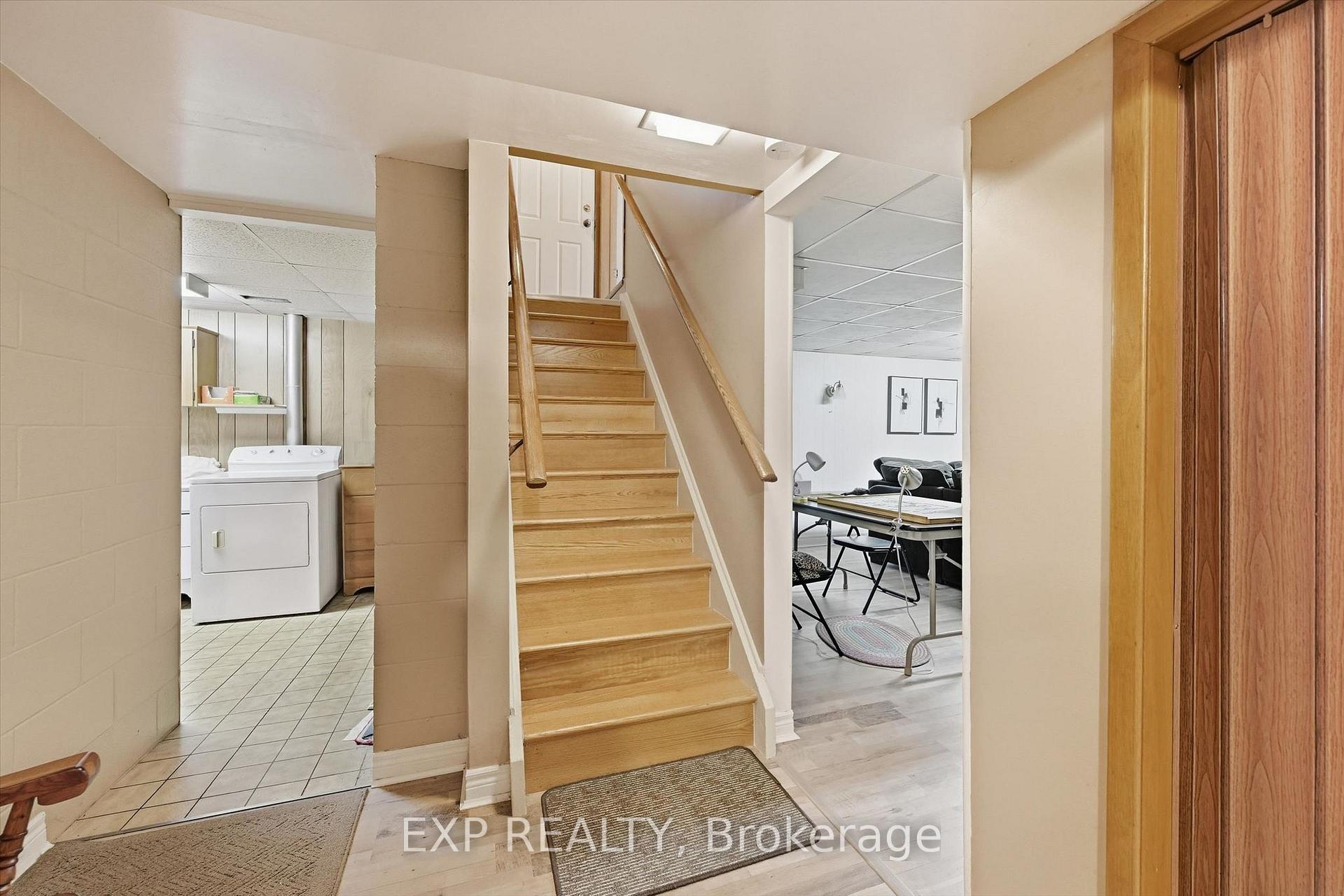 Photo 25 of 6495 Bracken Street, Niagara Falls, Morrison — HOMEH