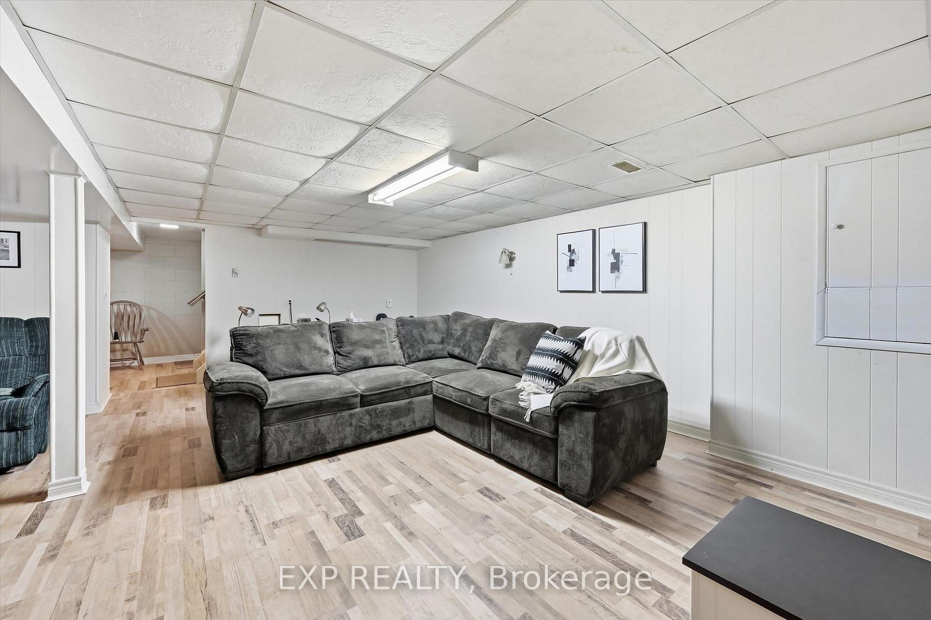 Photo 27 of 6495 Bracken Street, Niagara Falls, Morrison — HOMEH