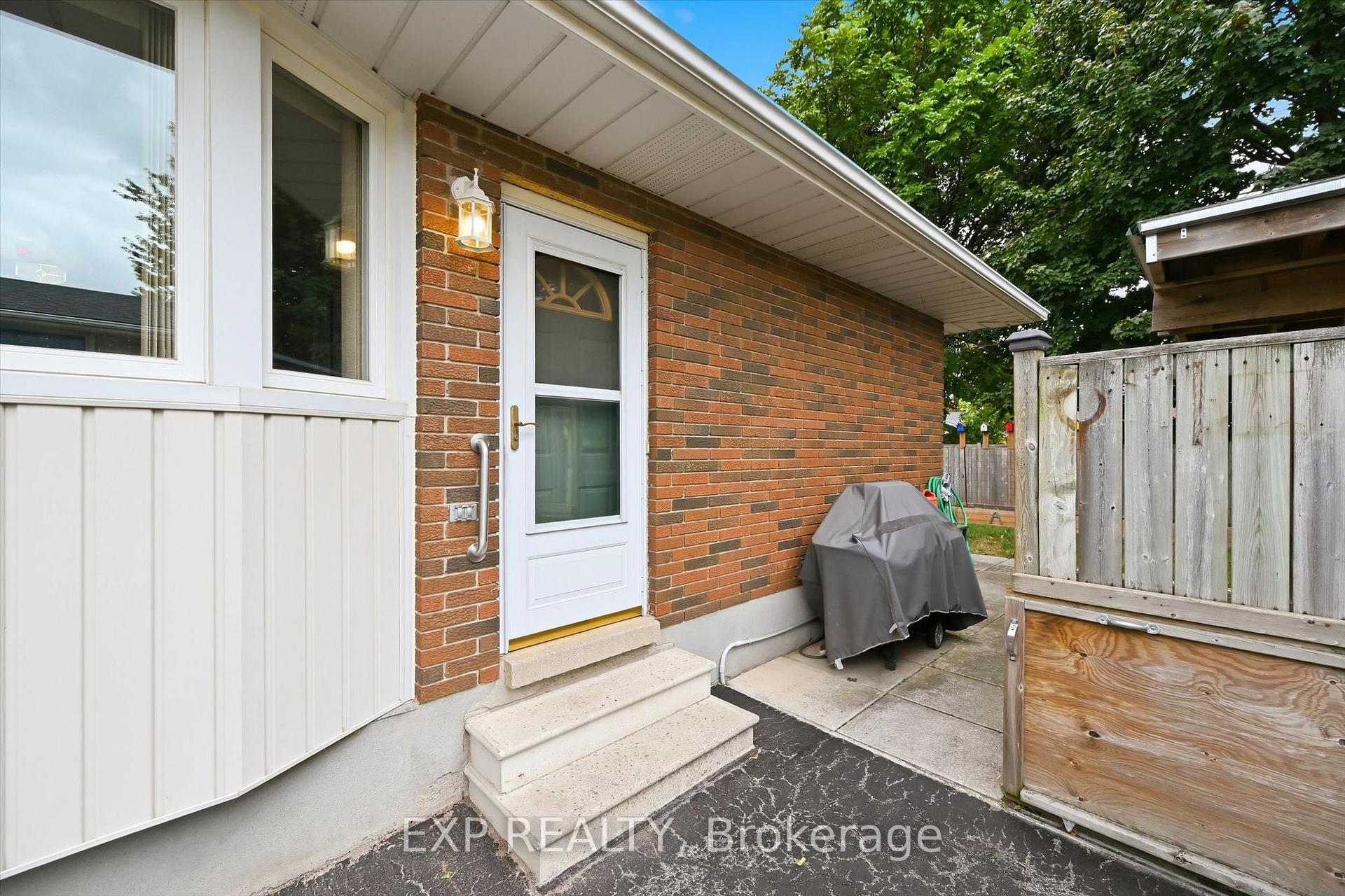 Photo 38 of 6495 Bracken Street, Niagara Falls, Morrison — HOMEH