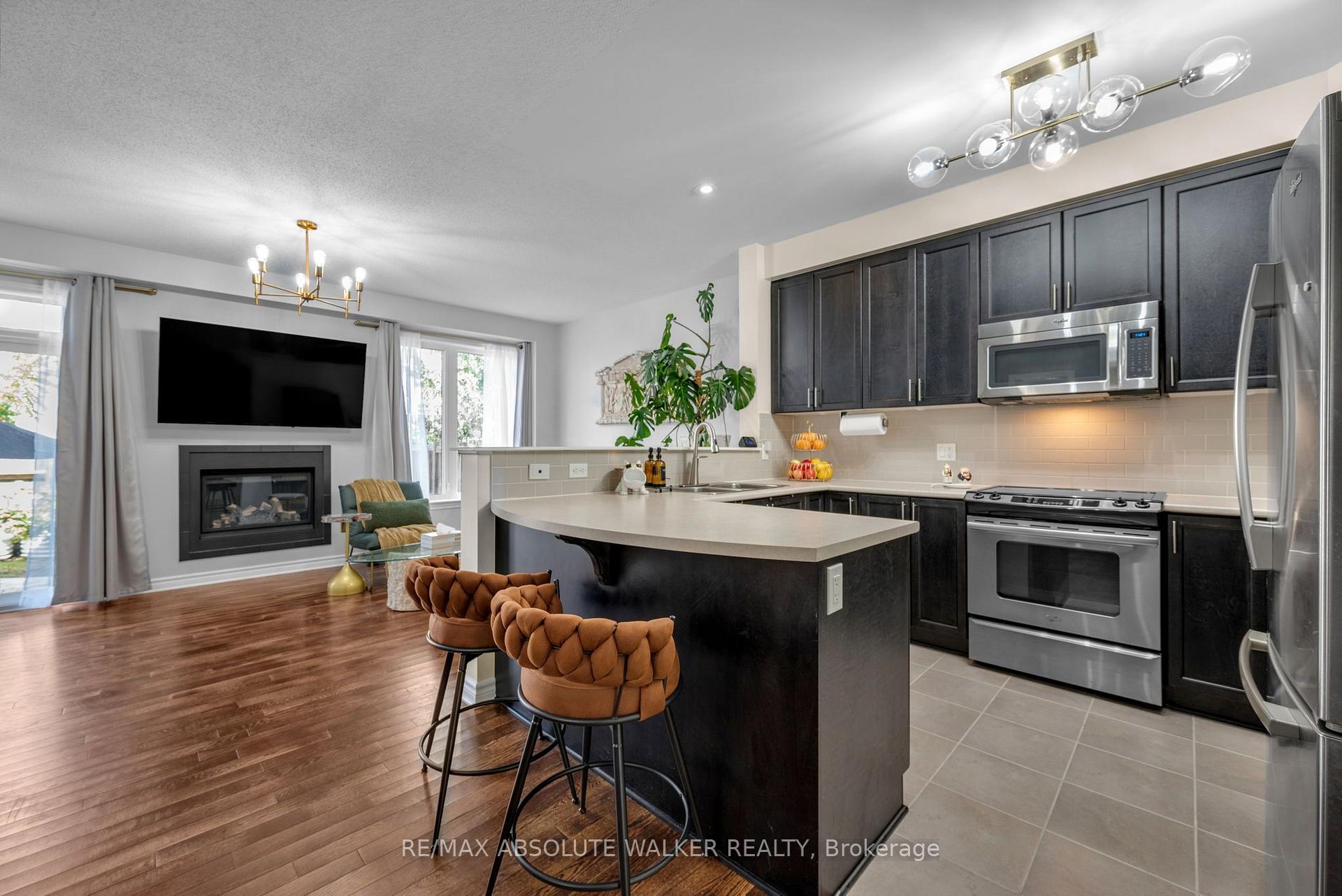 Photo 10 of 769 Hazelnut Crescent, Ottawa, Blossom Park/Kemp Park/Findlay Creek — HOMEH