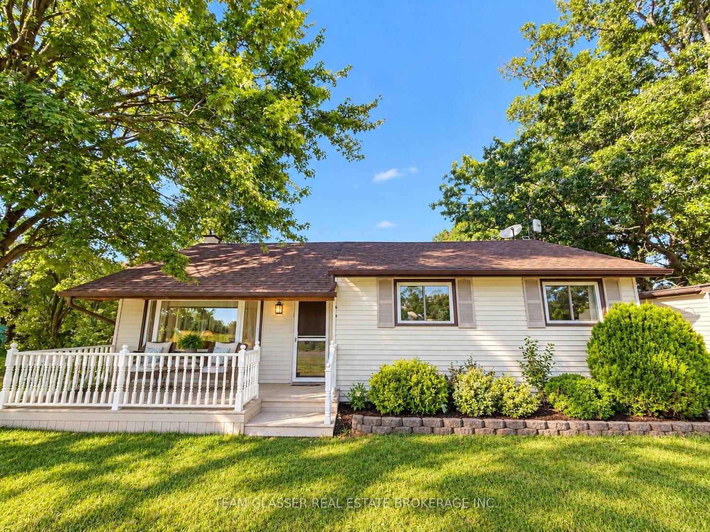 Photo 4 of 23014 Springwell Road, Strathroy-Caradoc, Rural Strathroy-Caradoc — HOMEH