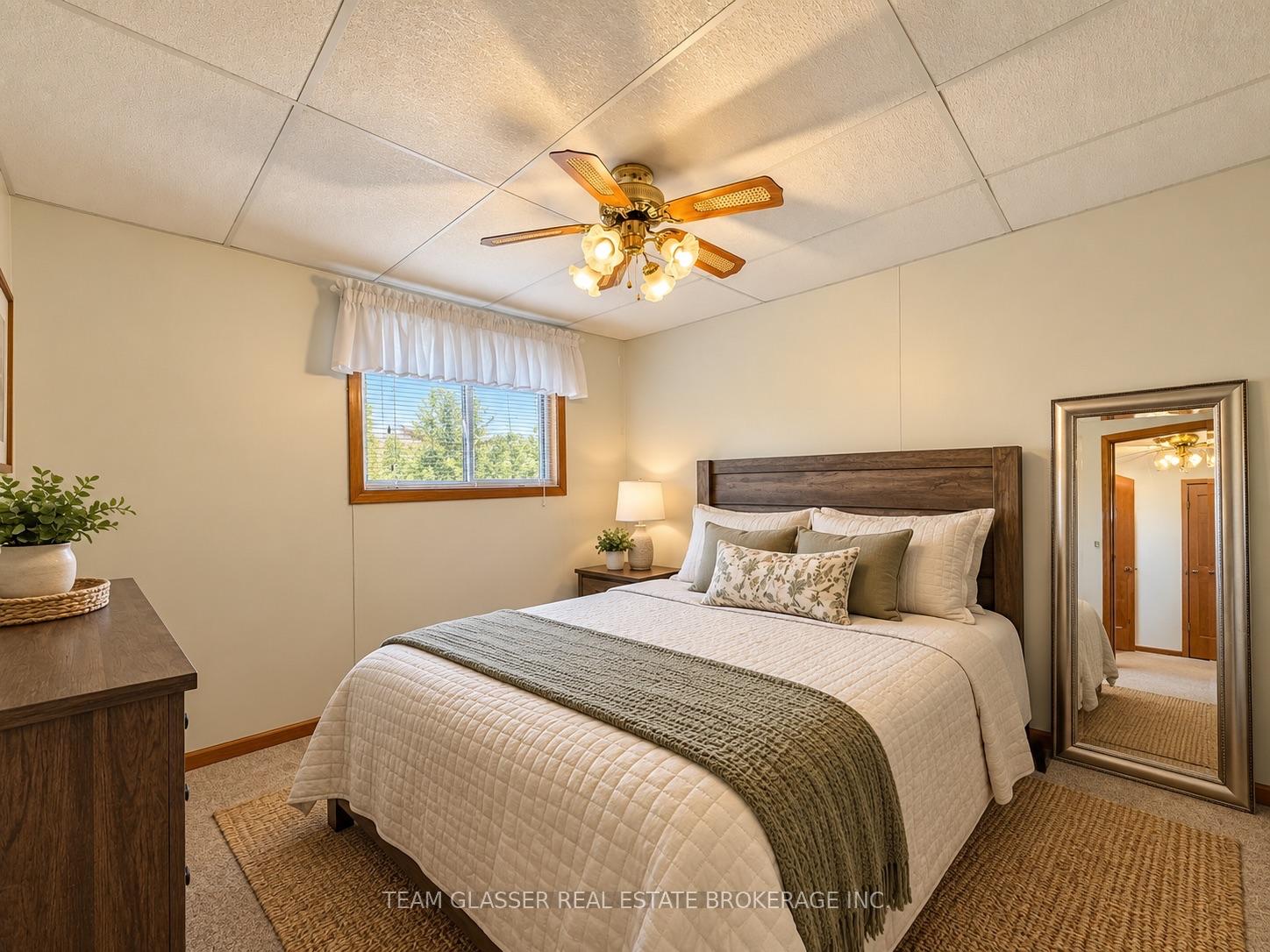 Photo 16 of 23014 Springwell Road, Strathroy-Caradoc, Rural Strathroy-Caradoc — HOMEH