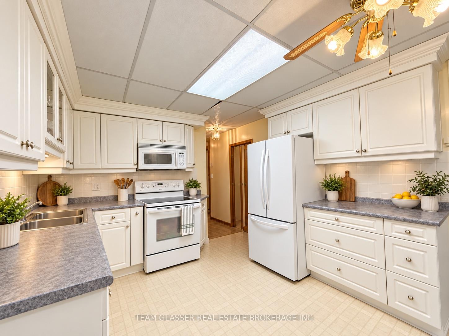 Photo 18 of 23014 Springwell Road, Strathroy-Caradoc, Rural Strathroy-Caradoc — HOMEH