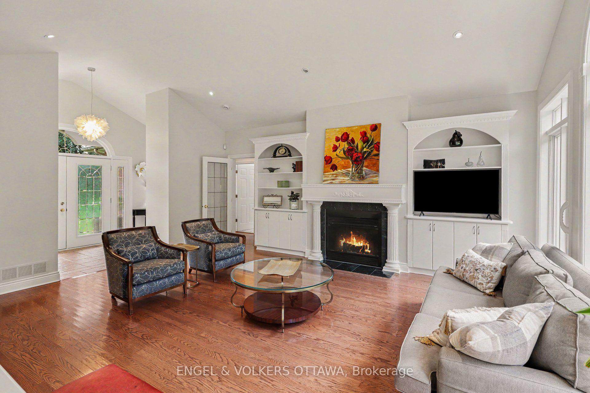 Photo 11 of 6235 Deermeadow Drive, Ottawa, Greely — HOMEH