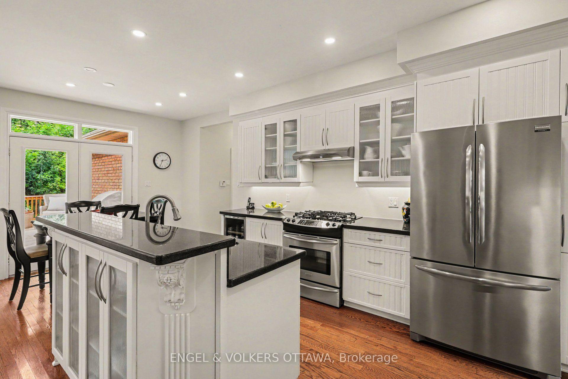 Photo 14 of 6235 Deermeadow Drive, Ottawa, Greely — HOMEH