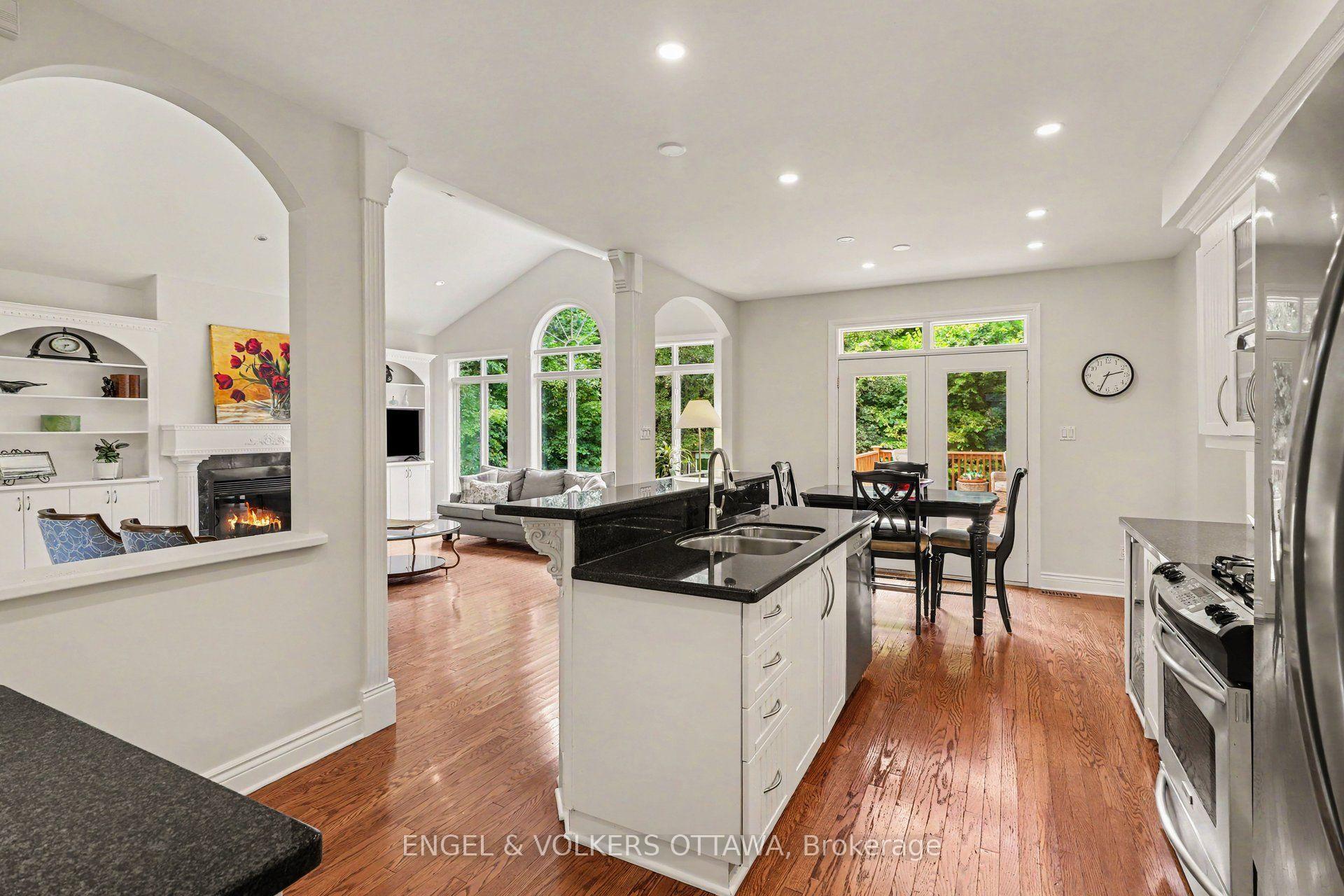 Photo 15 of 6235 Deermeadow Drive, Ottawa, Greely — HOMEH