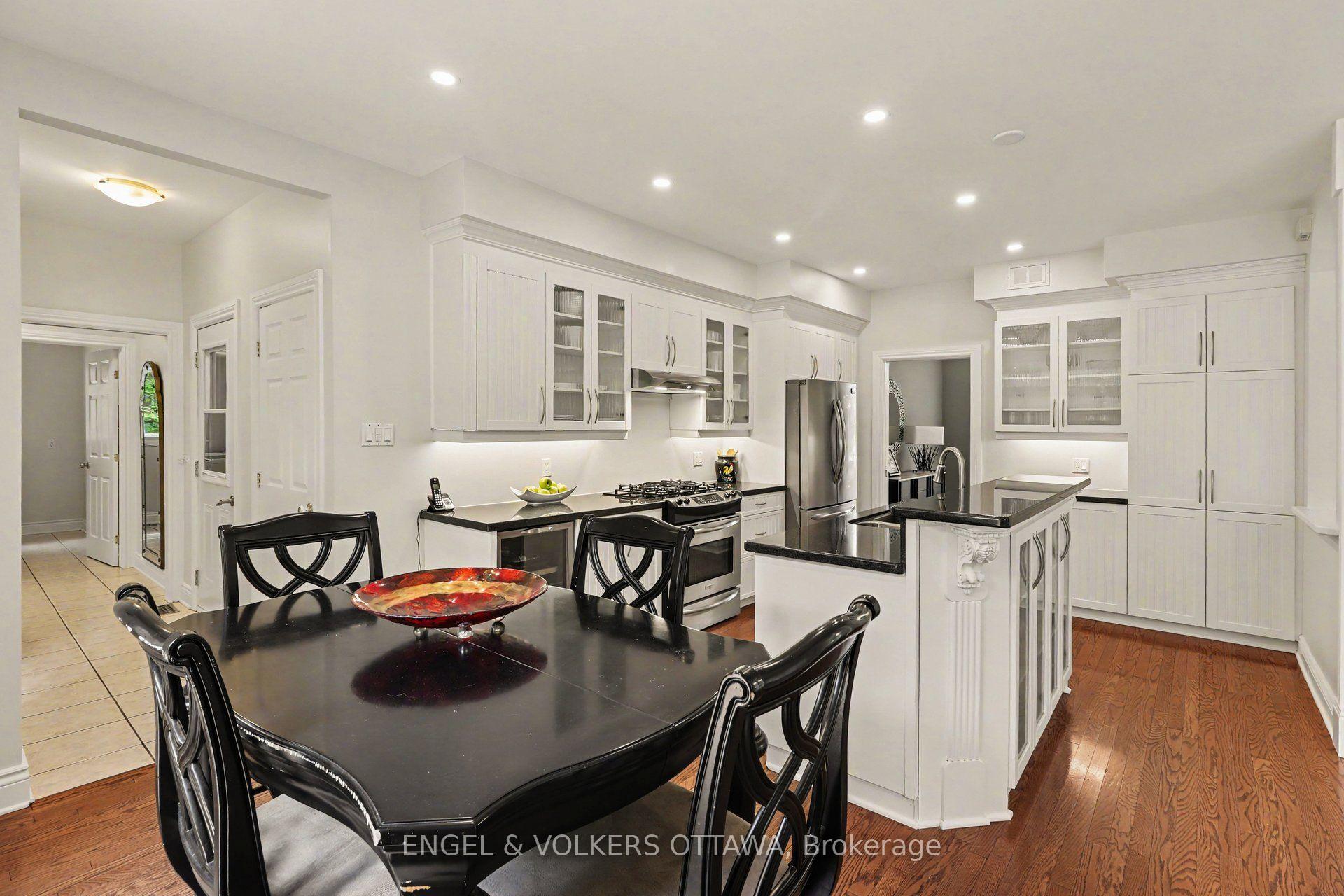 Photo 16 of 6235 Deermeadow Drive, Ottawa, Greely — HOMEH
