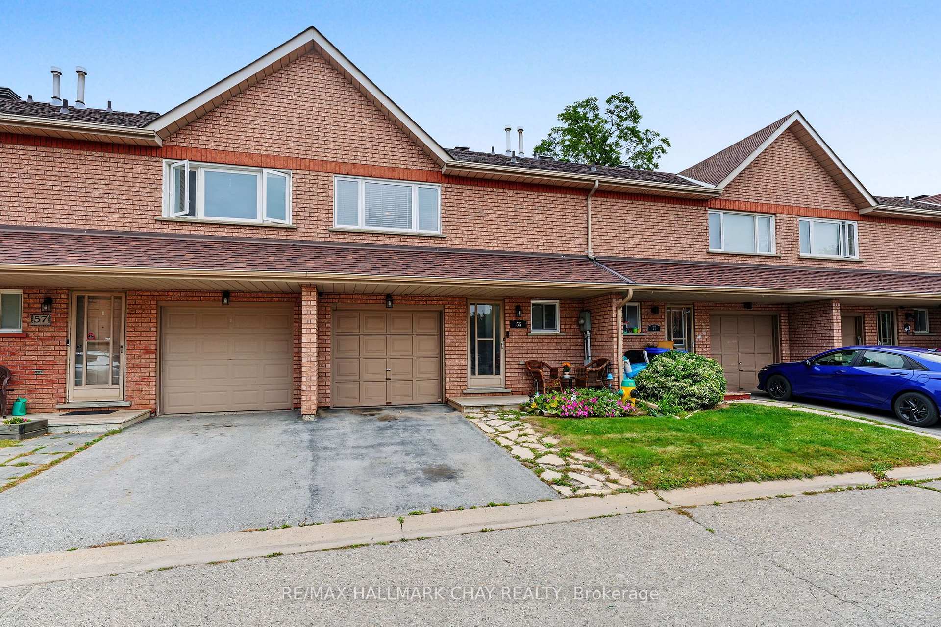 Photo 2 of 55 Riverley Lane, New Tecumseth, Alliston — HOMEH