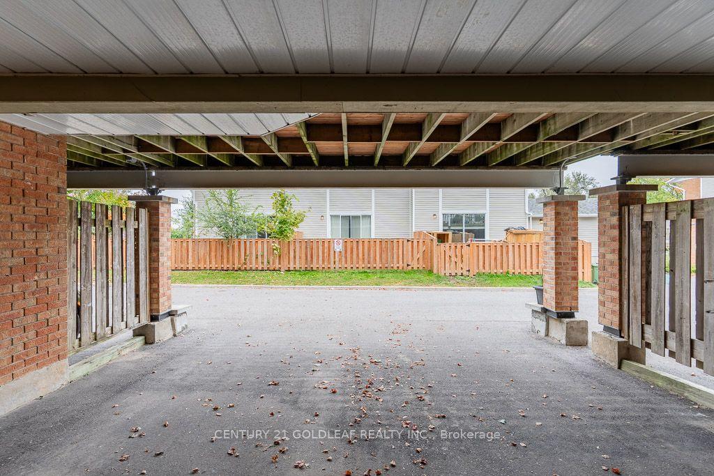 Photo 39 of 1137 Chimney Hill Way, Ottawa, Cardinal Heights — HOMEH