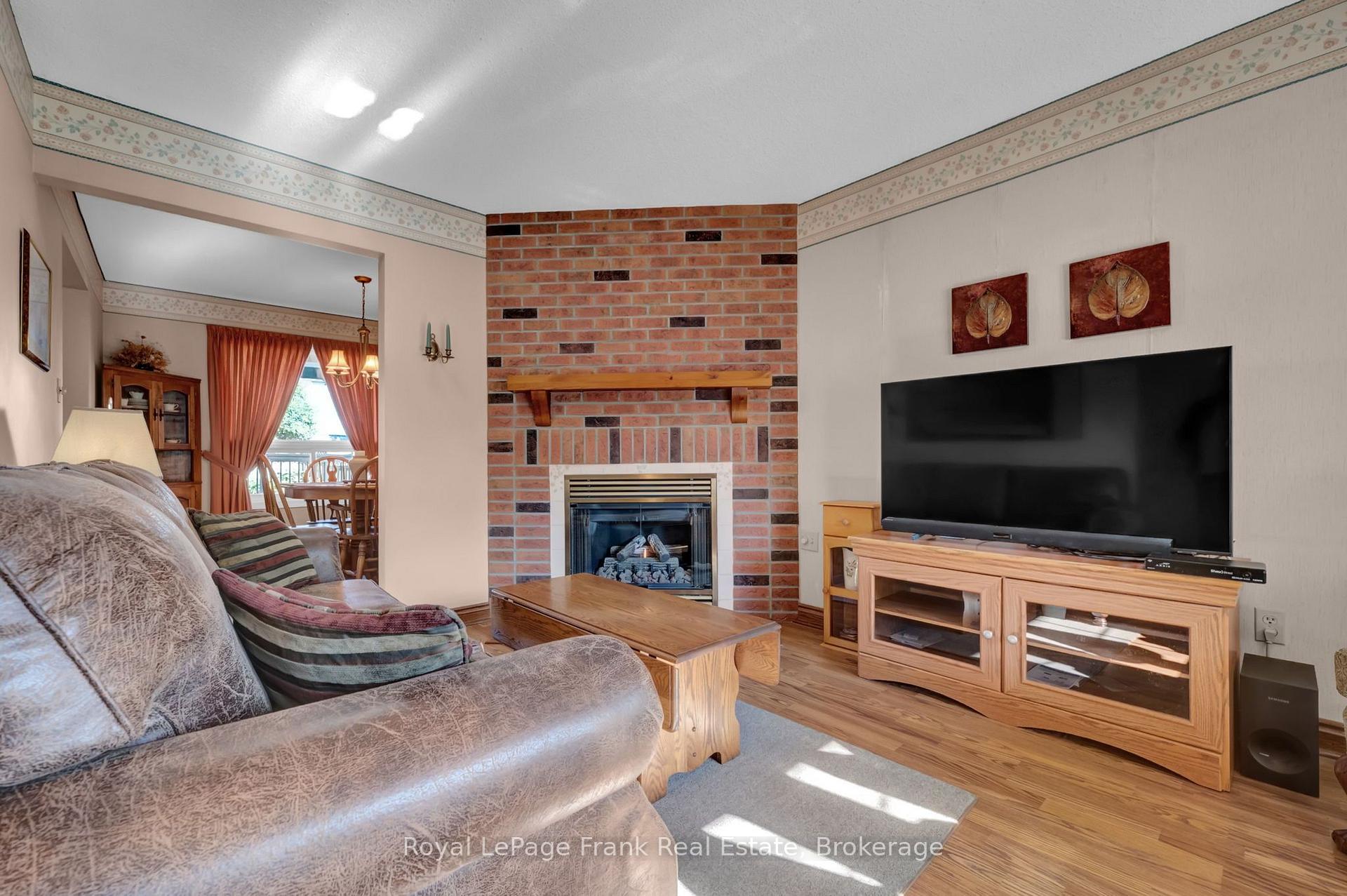 Photo 13 of 35 Burnham Boulevard, Port Hope — HOMEH