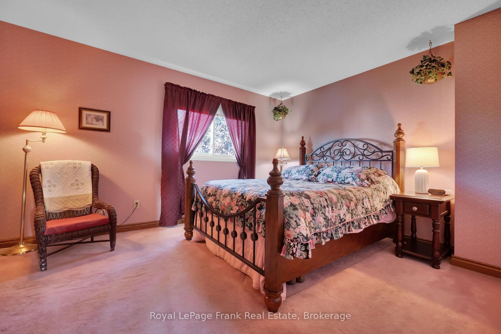 Photo 15 of 35 Burnham Boulevard, Port Hope — HOMEH