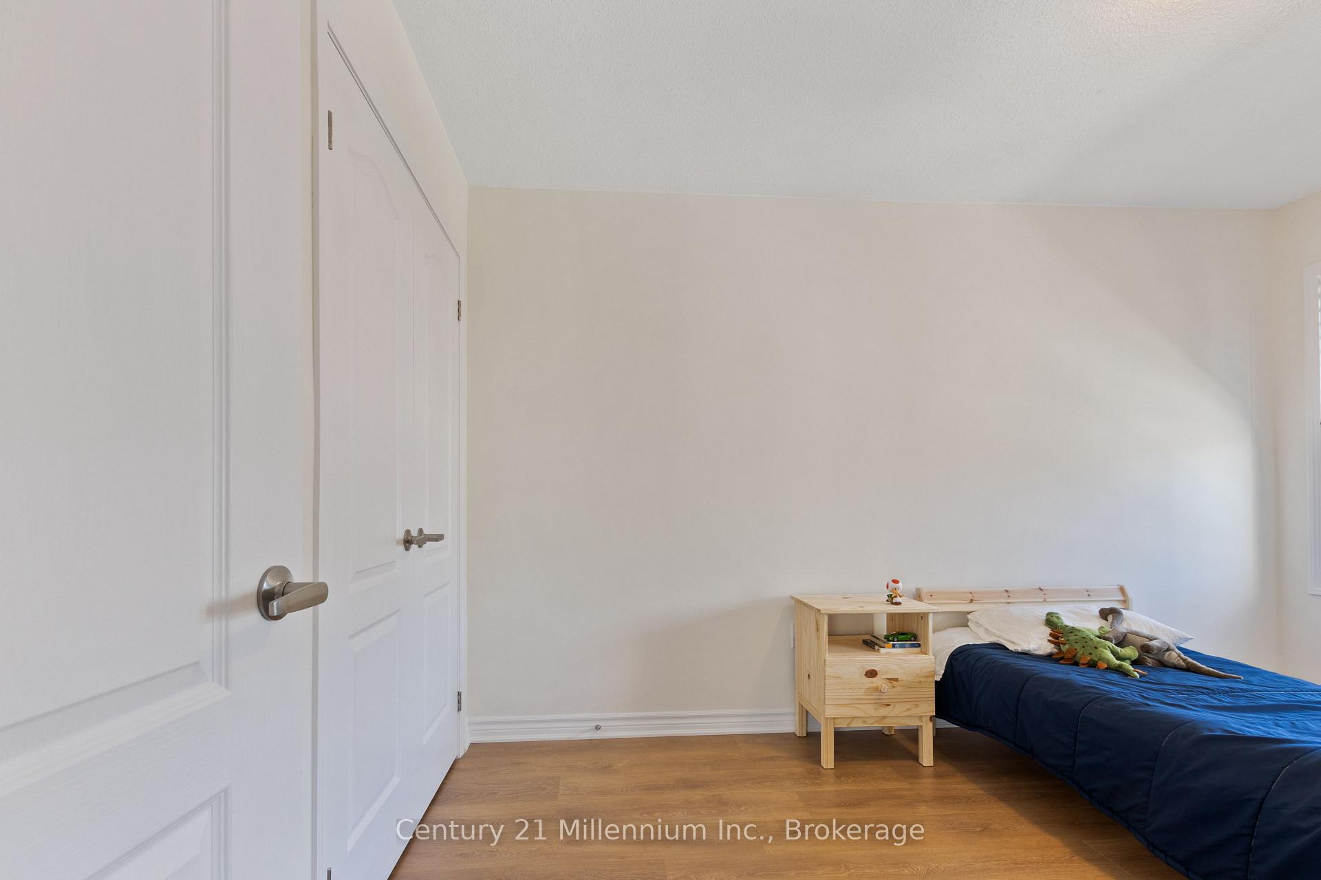 Photo 41 of 93 Surf Drive, Wasaga Beach — HOMEH