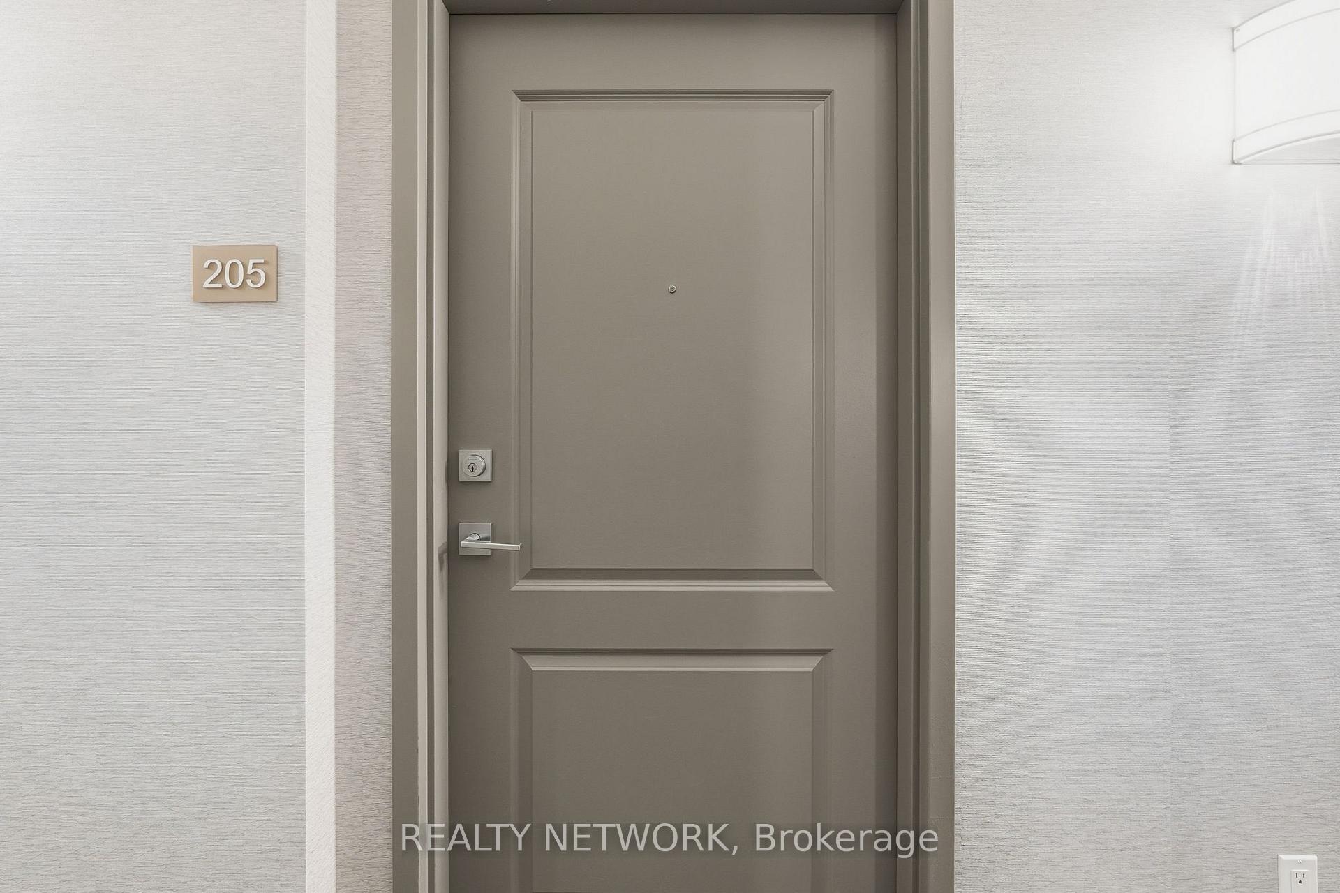 Photo 5 of Unit 205, 81 Robinson Street, Hamilton, Durand — HOMEH