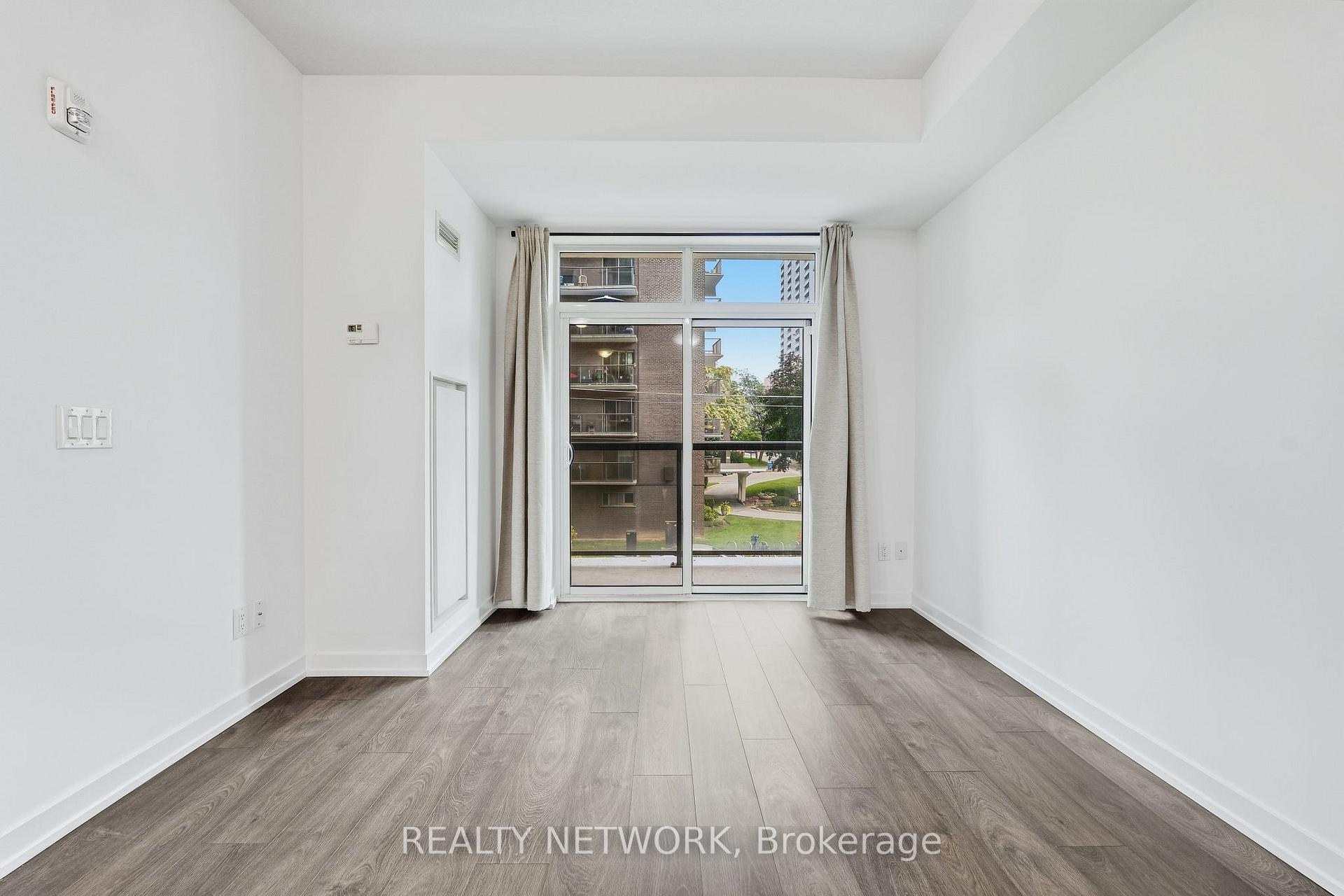 Photo 10 of Unit 205, 81 Robinson Street, Hamilton, Durand — HOMEH