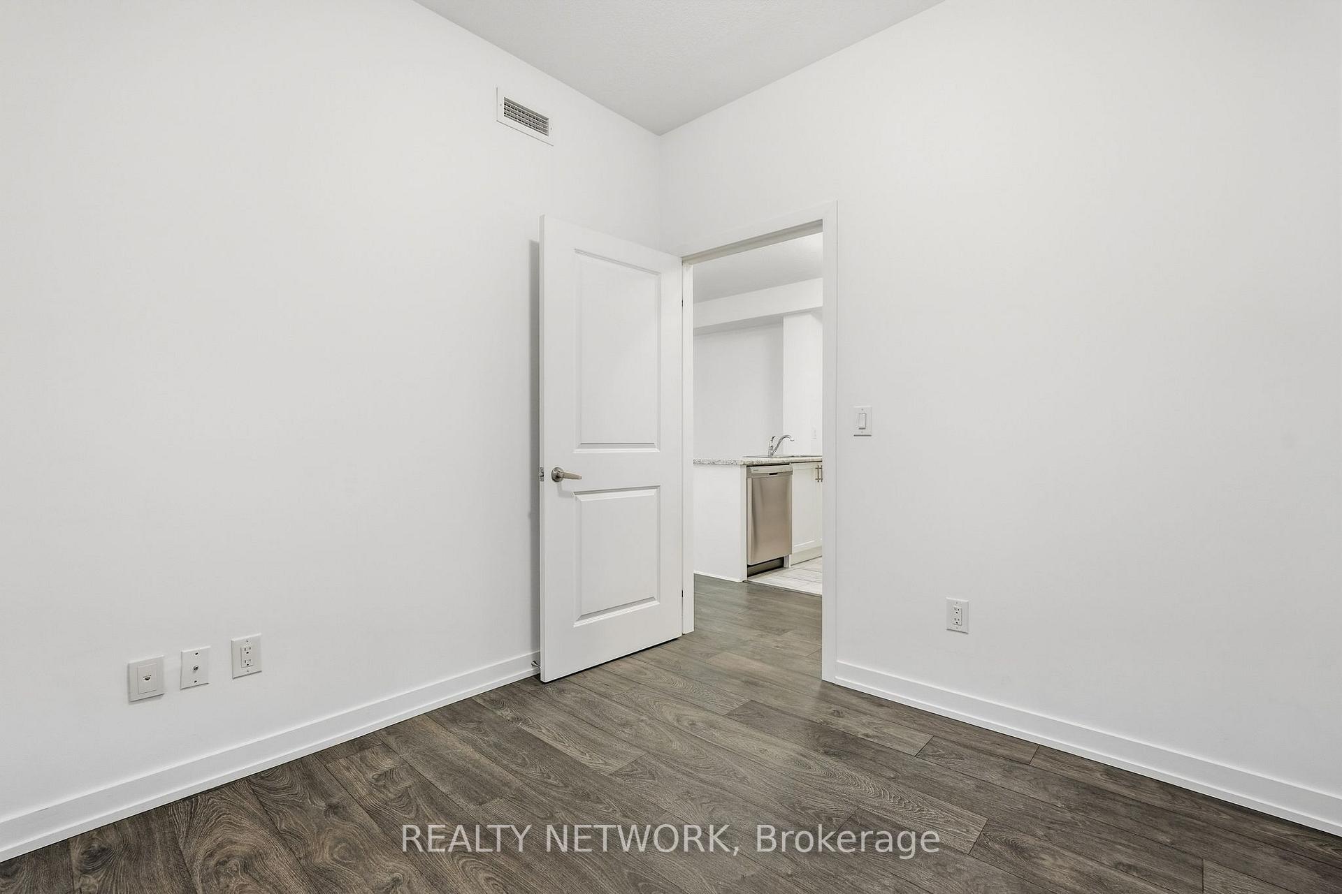 Photo 23 of Unit 205, 81 Robinson Street, Hamilton, Durand — HOMEH