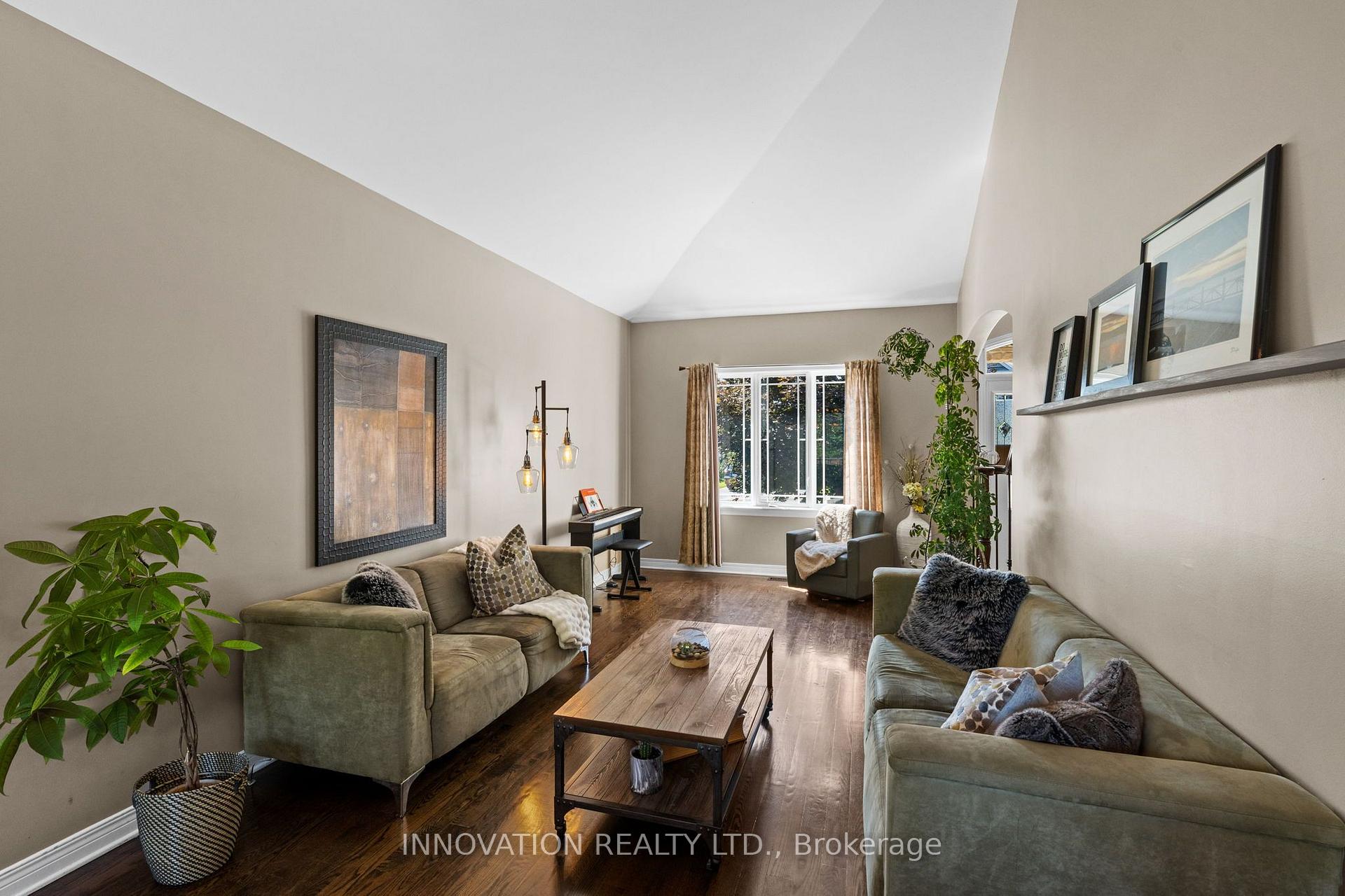 Photo 5 of 54 Frances Colbert Avenue, Ottawa, Carp — HOMEH