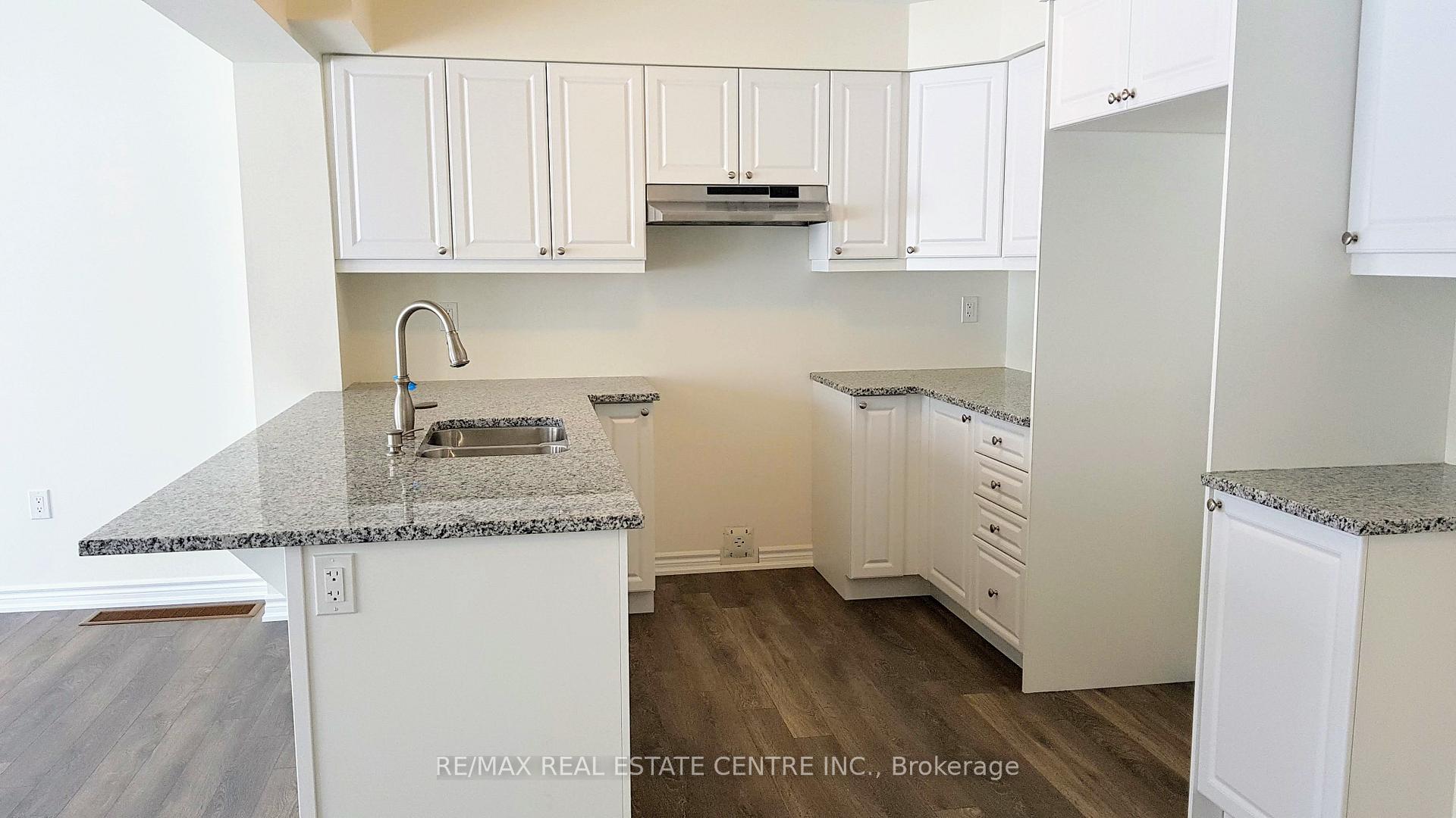 Photo 13 of 8 Watermill Street, Kitchener, Doon South — HOMEH
