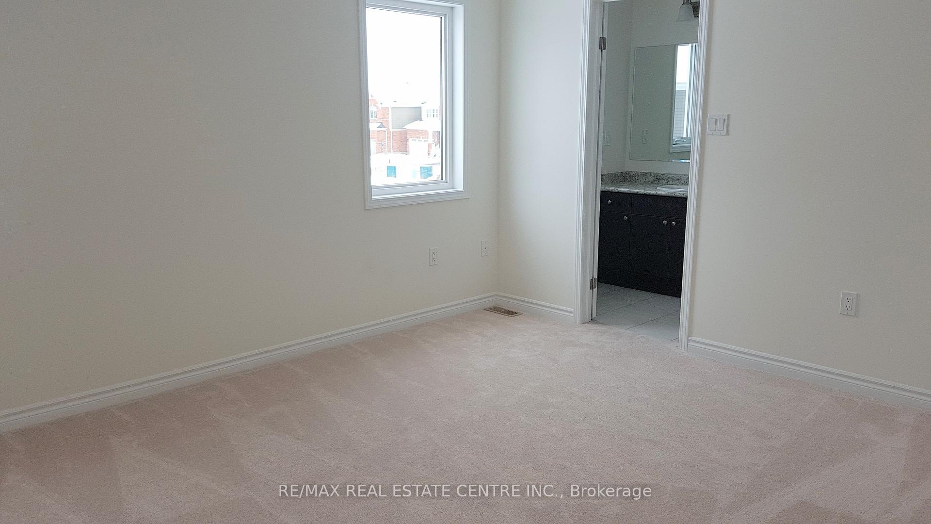 Photo 15 of 8 Watermill Street, Kitchener, Doon South — HOMEH