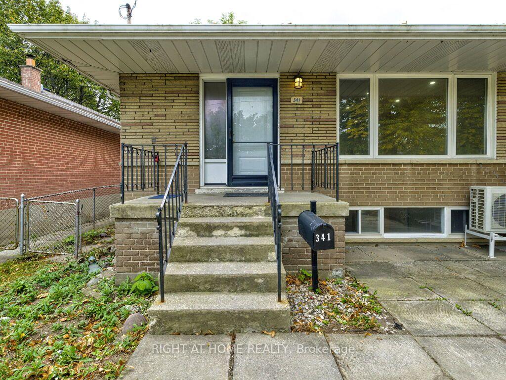 Photo 3 of 341 Rathburn Road, Etobicoke, Islington-City Centre West — HOMEH