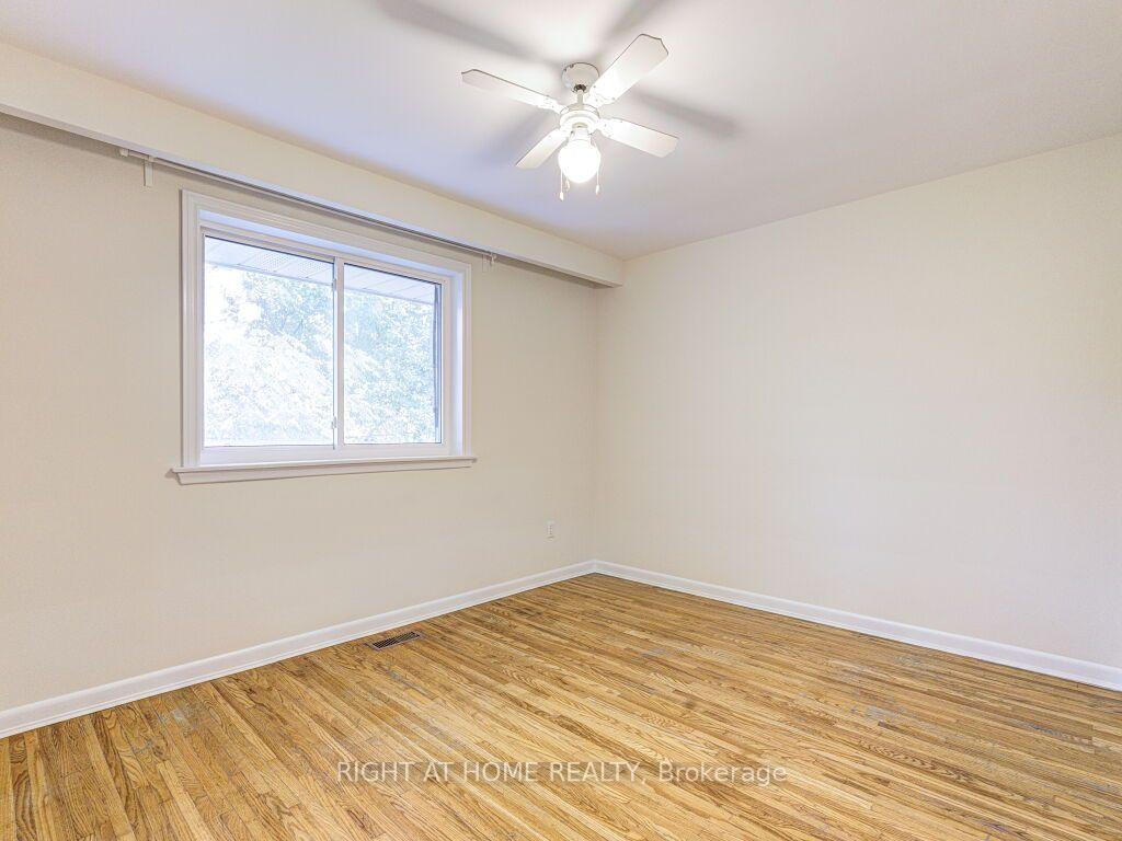 Photo 12 of 341 Rathburn Road, Etobicoke, Islington-City Centre West — HOMEH