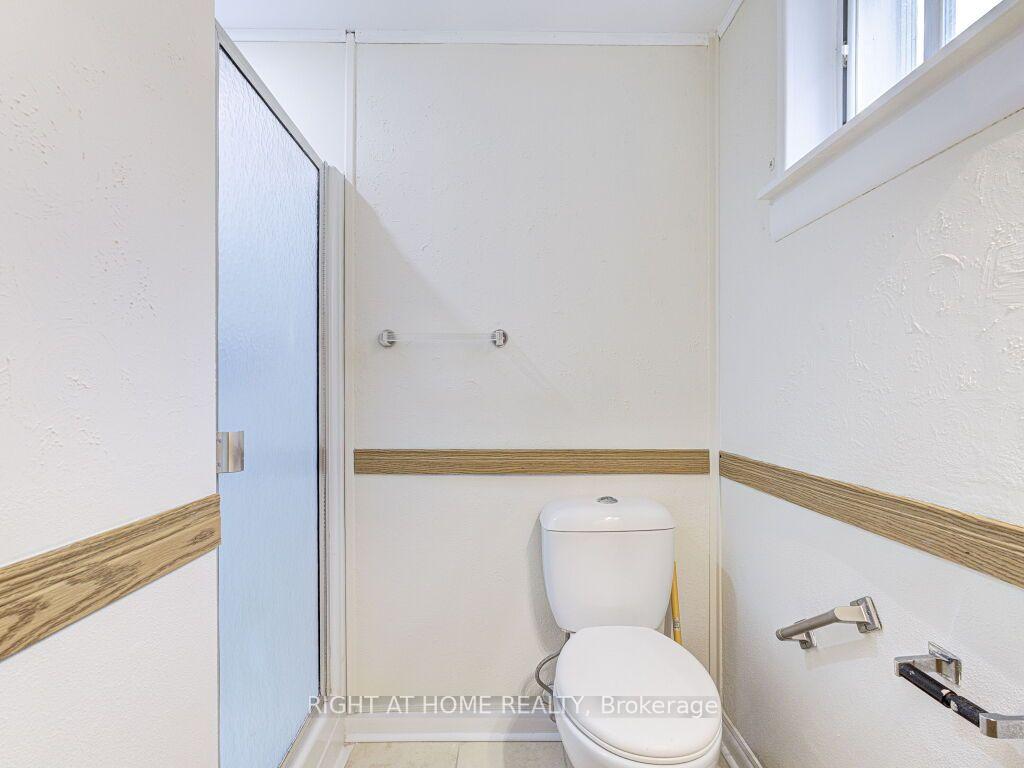 Photo 20 of 341 Rathburn Road, Etobicoke, Islington-City Centre West — HOMEH