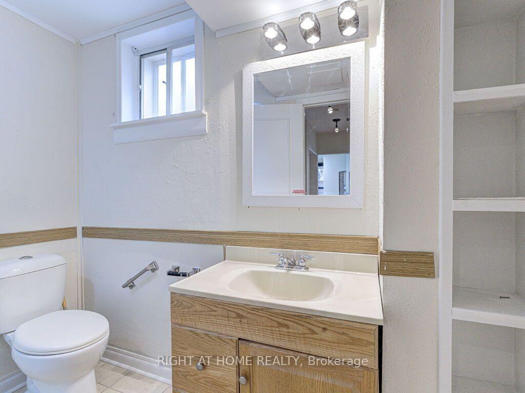 Photo 21 of 341 Rathburn Road, Etobicoke, Islington-City Centre West — HOMEH