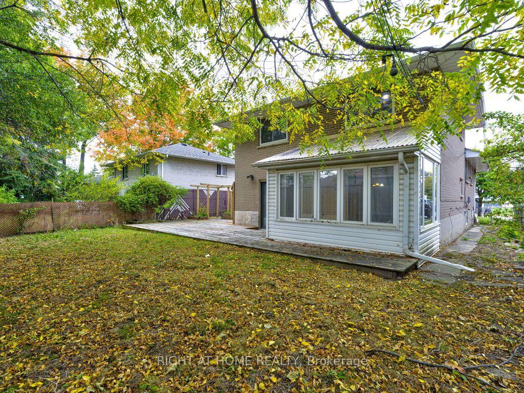 Photo 36 of 341 Rathburn Road, Etobicoke, Islington-City Centre West — HOMEH
