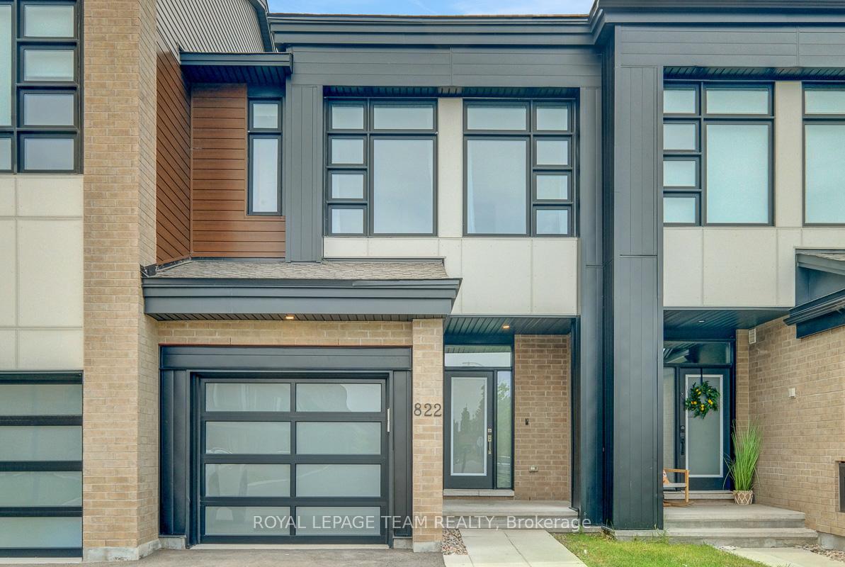 Photo 1 of 822 Chipping Circle, Ottawa, Riverside South/Gloucester Glen — HOMEH