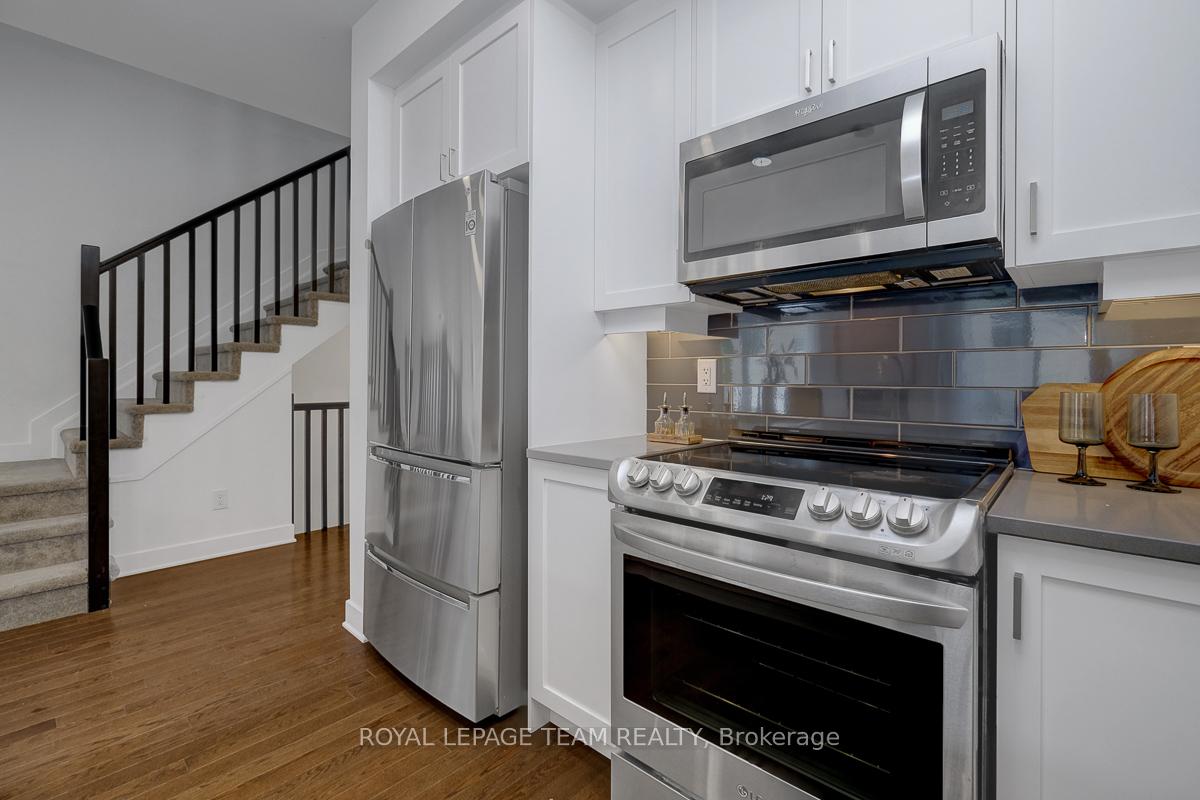 Photo 21 of 822 Chipping Circle, Ottawa, Riverside South/Gloucester Glen — HOMEH