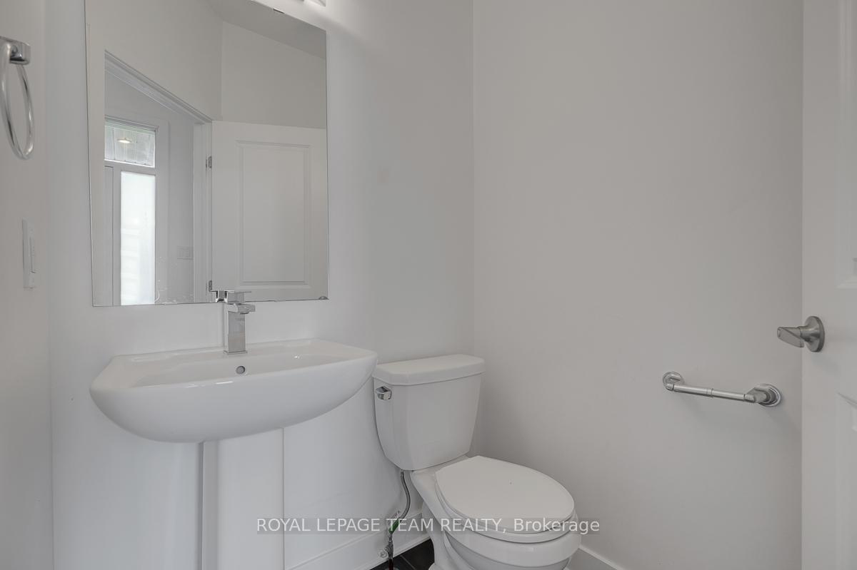 Photo 23 of 822 Chipping Circle, Ottawa, Riverside South/Gloucester Glen — HOMEH