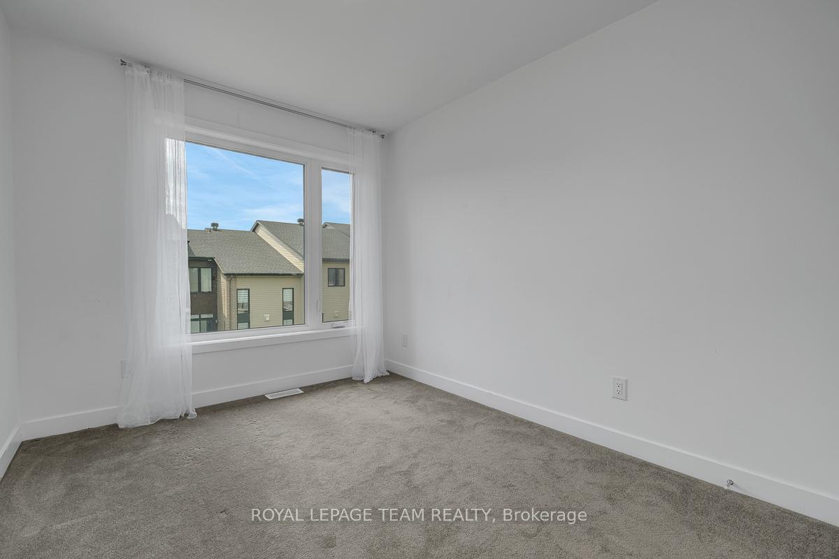 Photo 31 of 822 Chipping Circle, Ottawa, Riverside South/Gloucester Glen — HOMEH