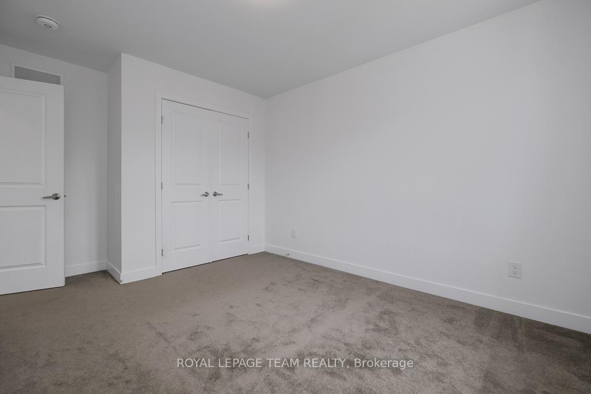 Photo 36 of 822 Chipping Circle, Ottawa, Riverside South/Gloucester Glen — HOMEH