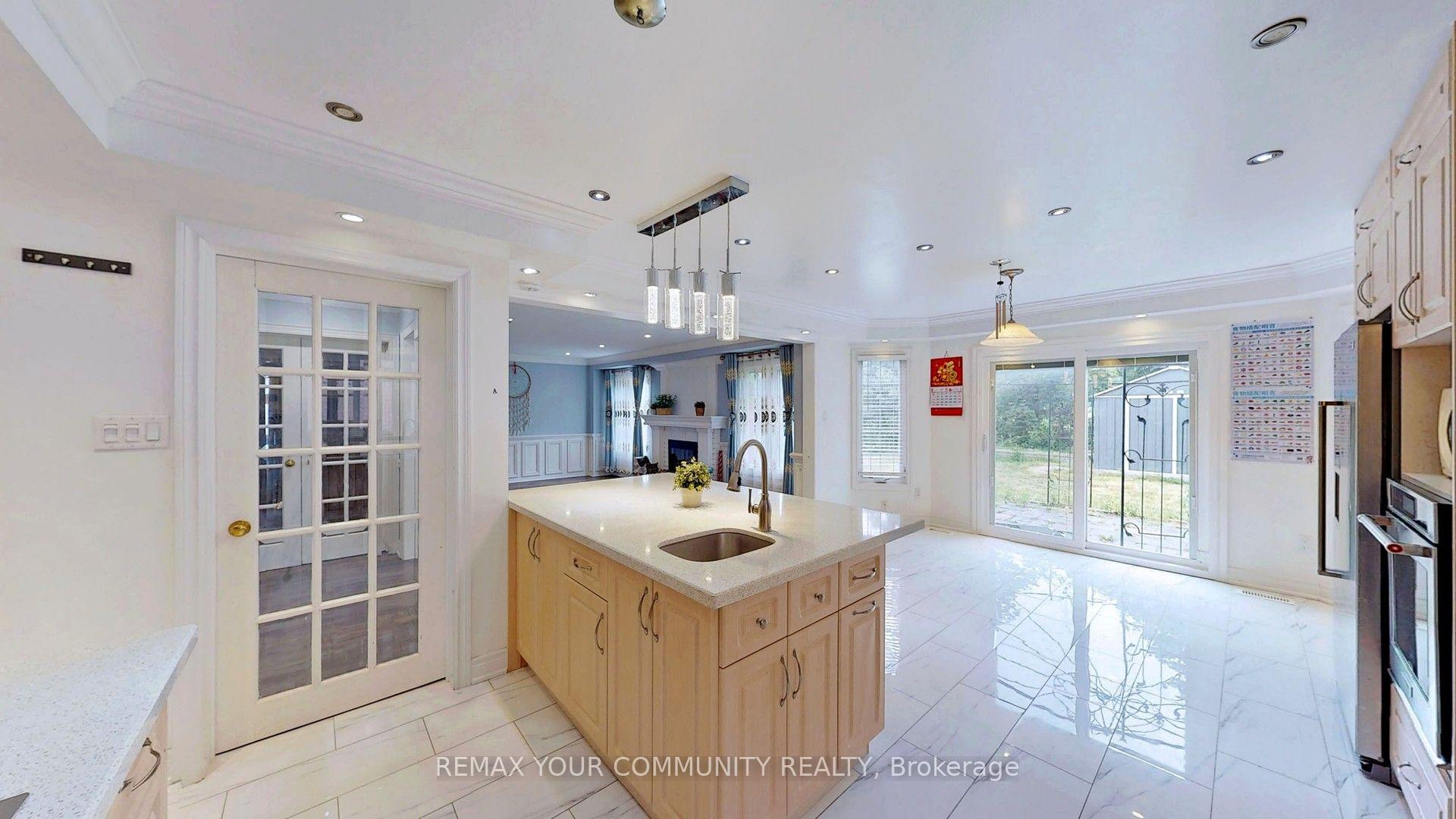 Photo 8 of 20 Rolling Acres Drive, Whitby, Rolling Acres — HOMEH