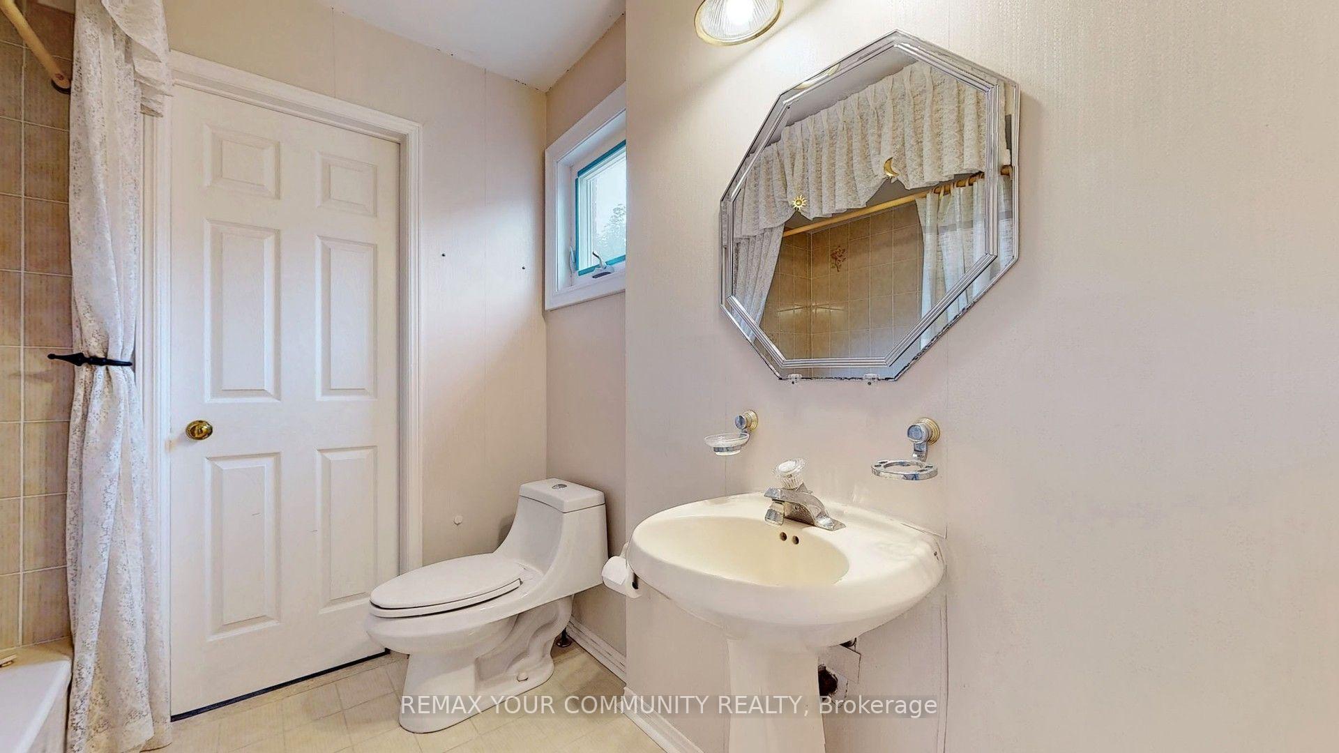 Photo 33 of 20 Rolling Acres Drive, Whitby, Rolling Acres — HOMEH
