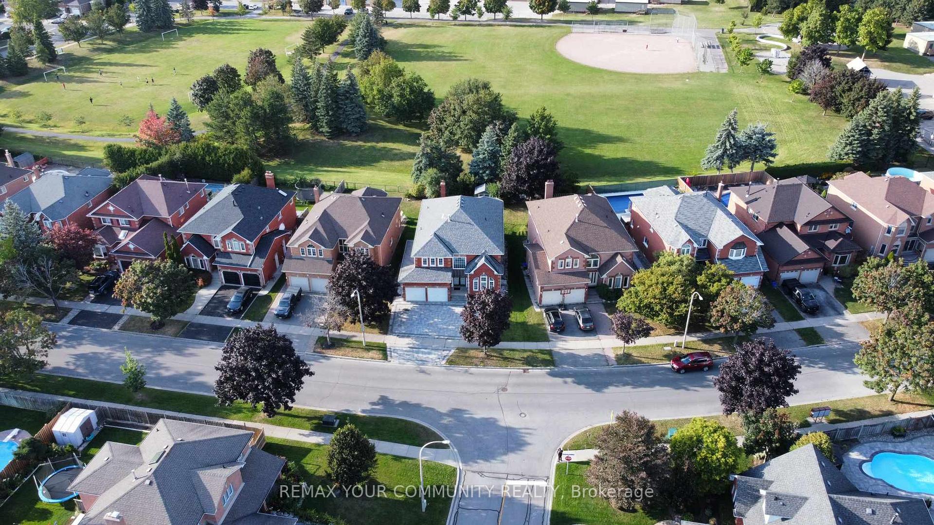Photo 45 of 20 Rolling Acres Drive, Whitby, Rolling Acres — HOMEH