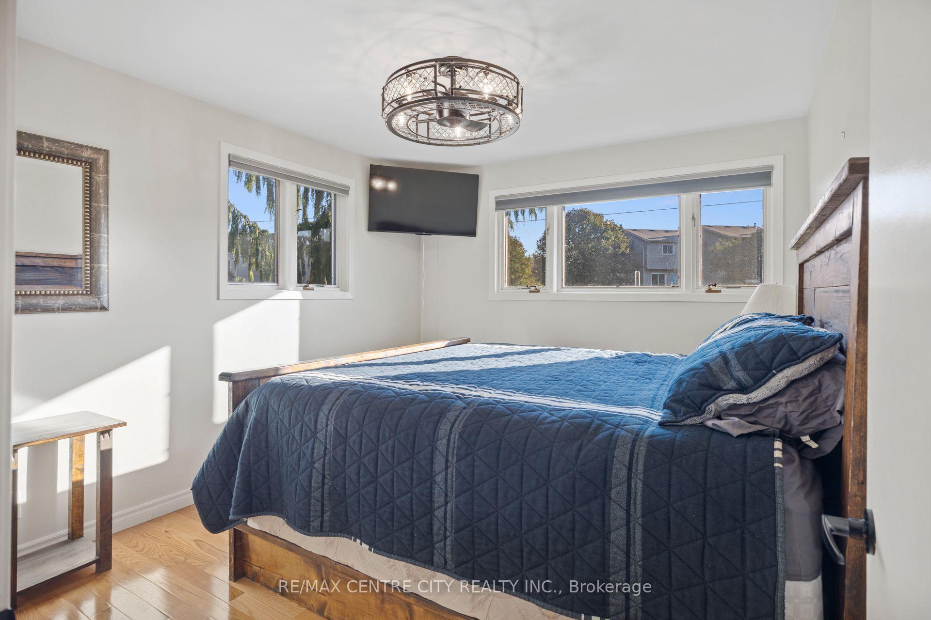 Photo 15 of 324 Carlow Road, Central Elgin, Port Stanley — HOMEH